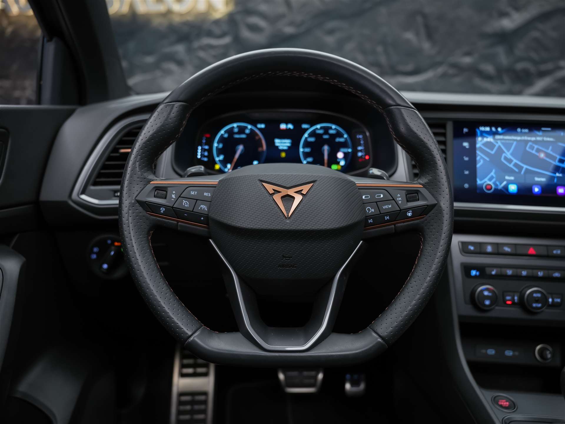 CUPRA Ateca 2.0TSI VZ 4Drive DSG *Panorama*-image-27