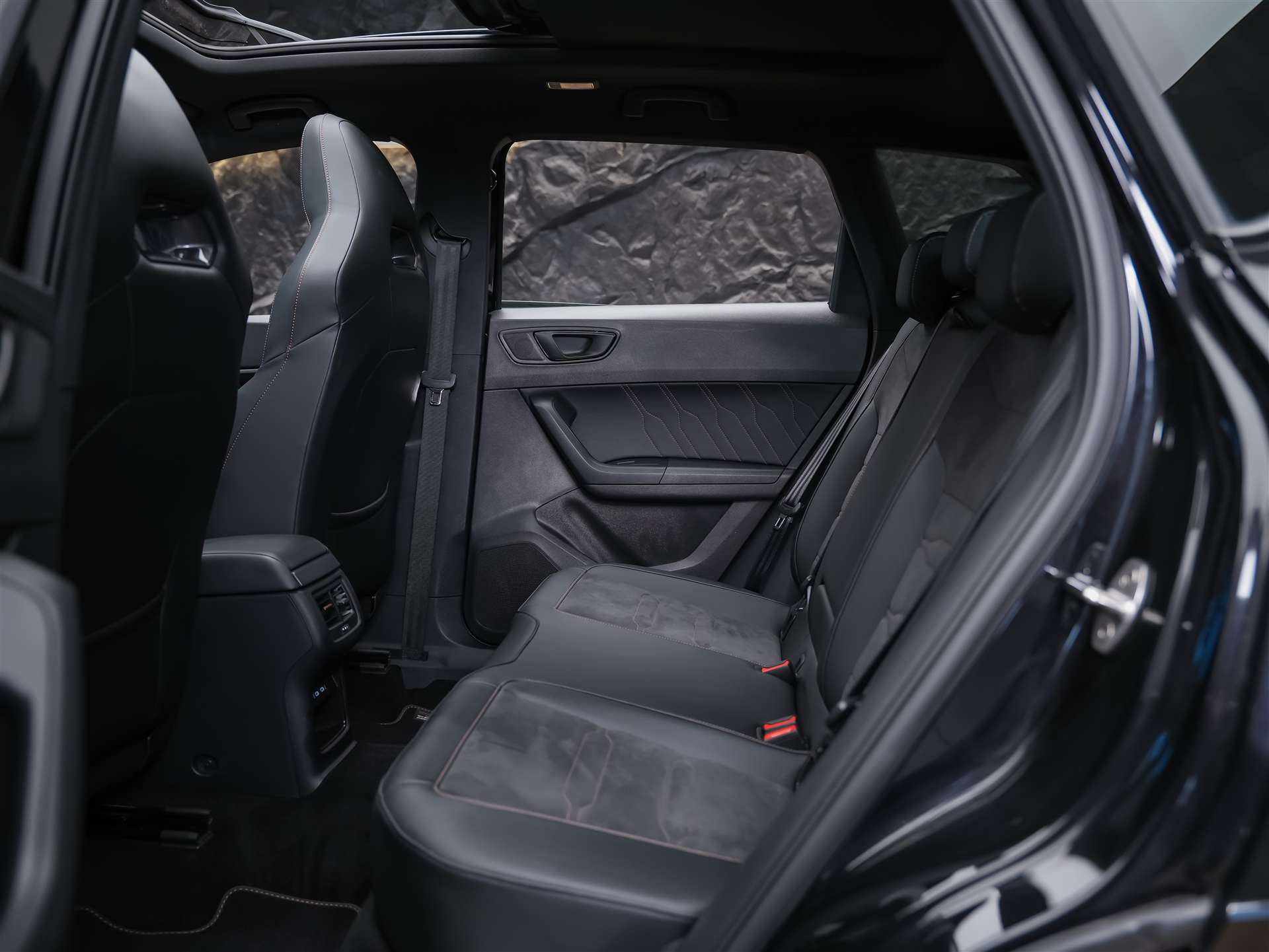 CUPRA Ateca 2.0TSI VZ 4Drive DSG *SOFORT VERFÜGBAR*Panorama*-image-15