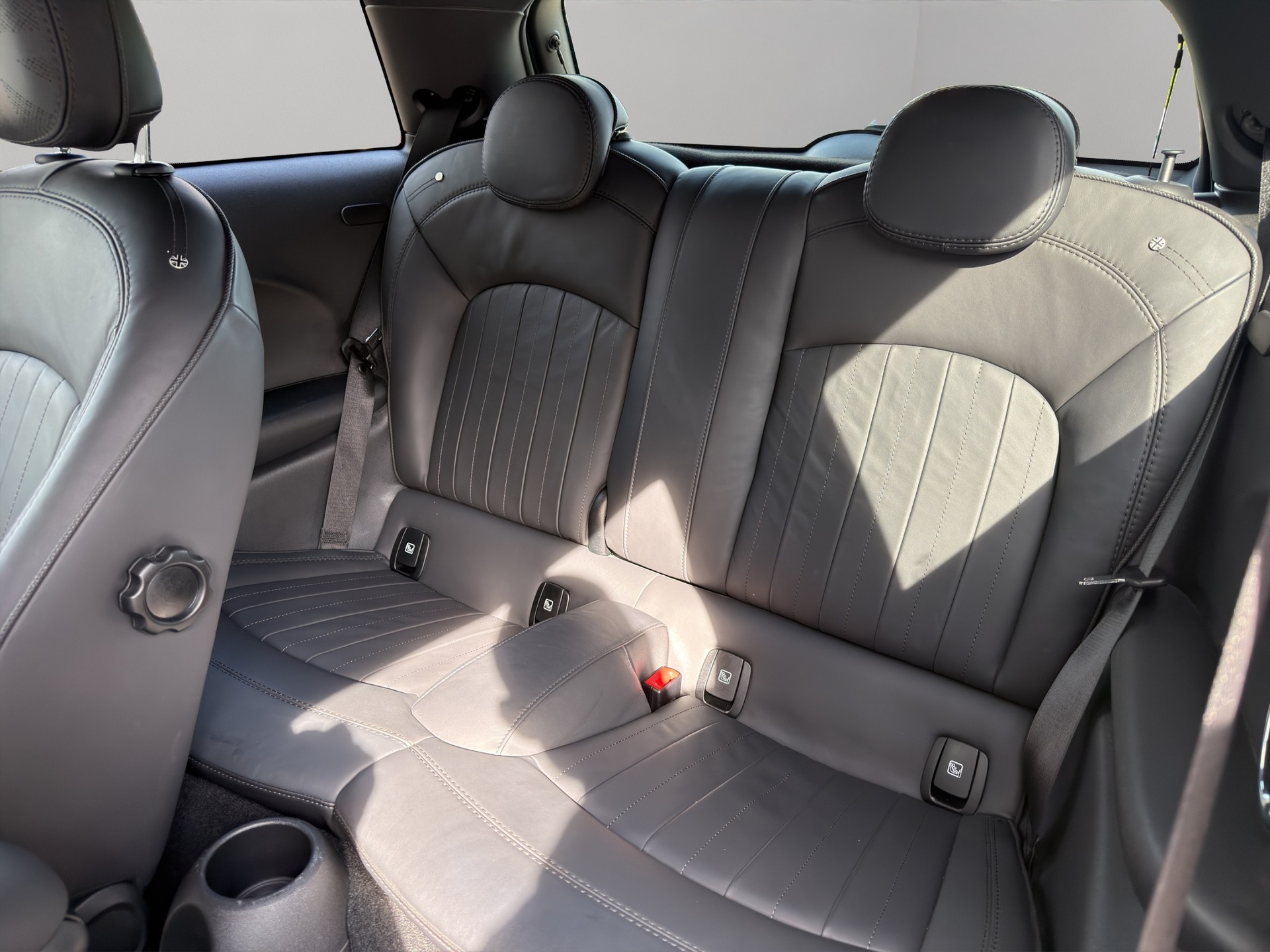 MINI Cooper SE-image-19