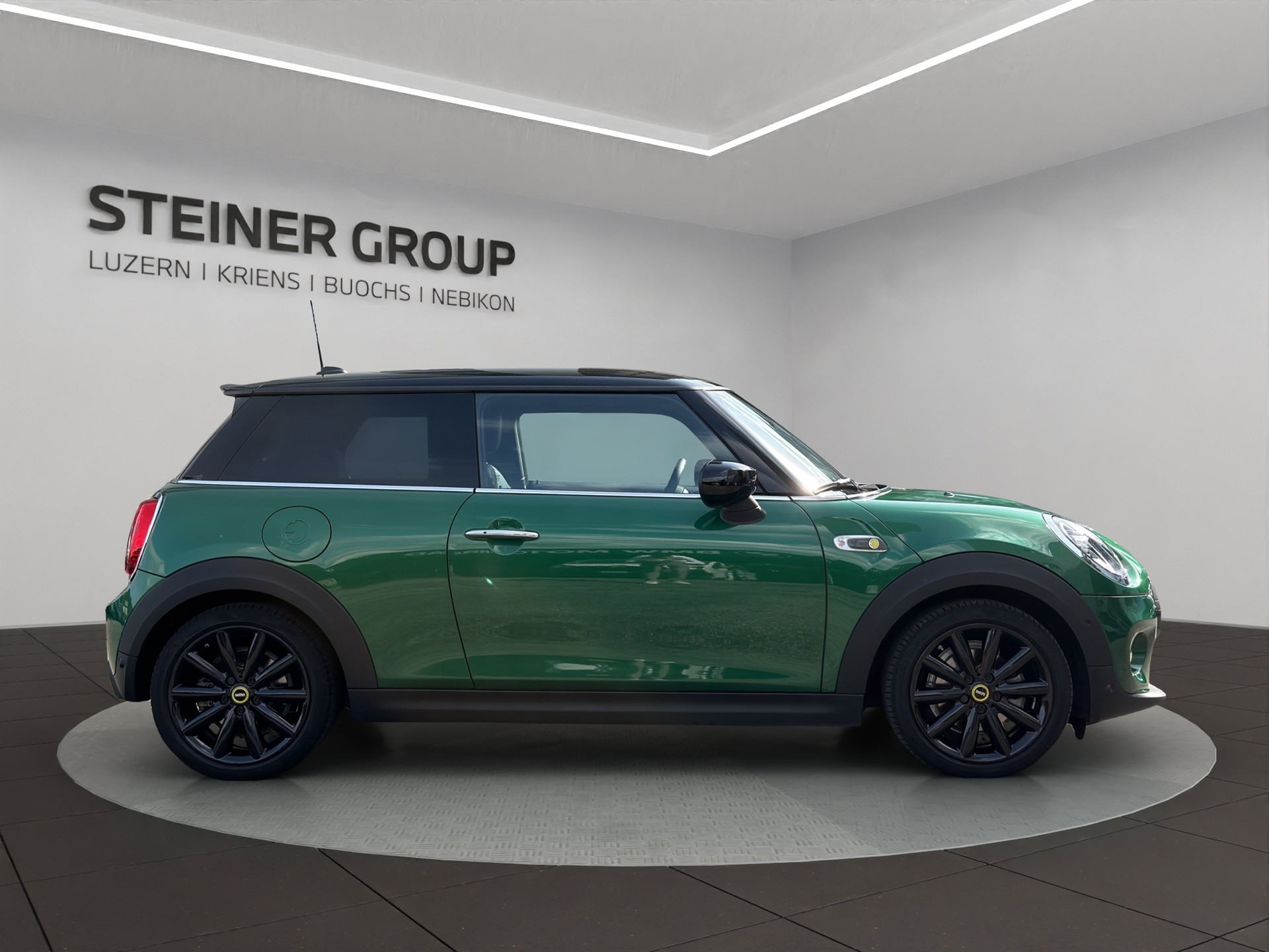 MINI Cooper SE-image-4