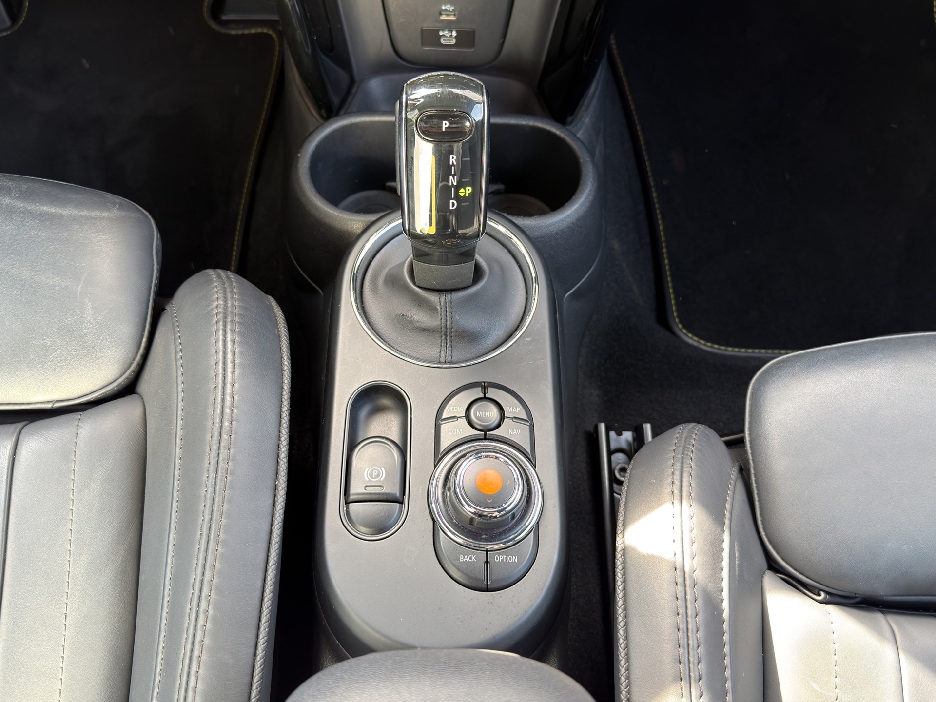 MINI Cooper SE-image-17