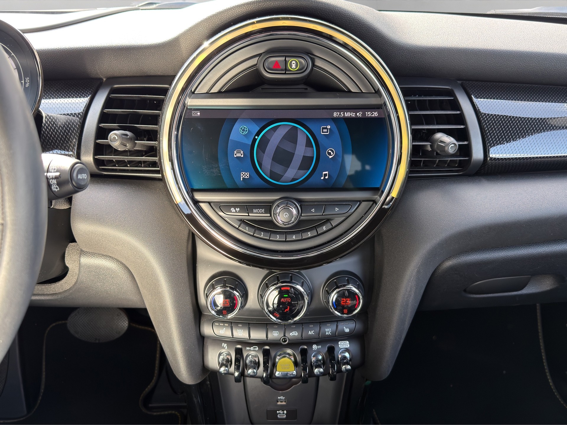 MINI Cooper SE-image-18