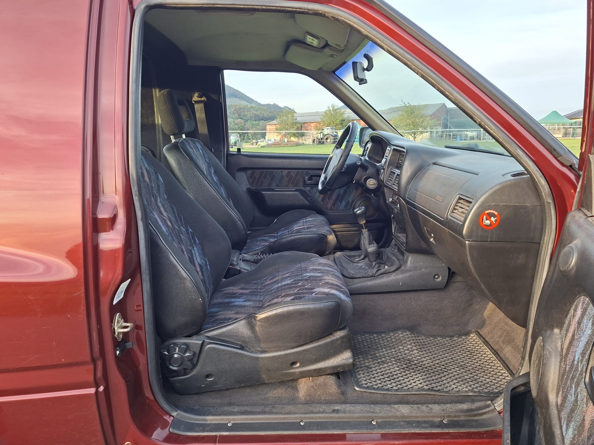 OPEL Frontera 2.0i Sport-image-8