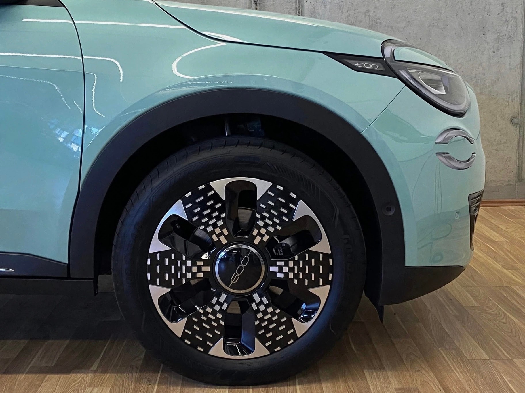 FIAT 600h*MildHybrid*Swiss*La Prima*-image-30