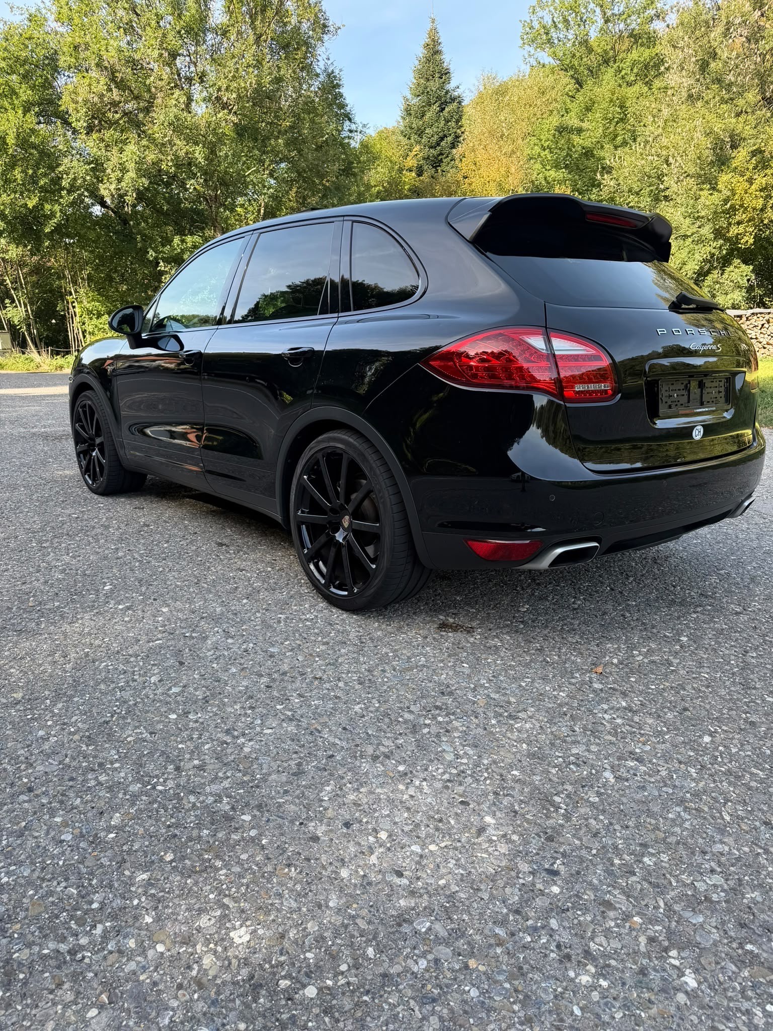 PORSCHE Cayenne S Diesel-image-3