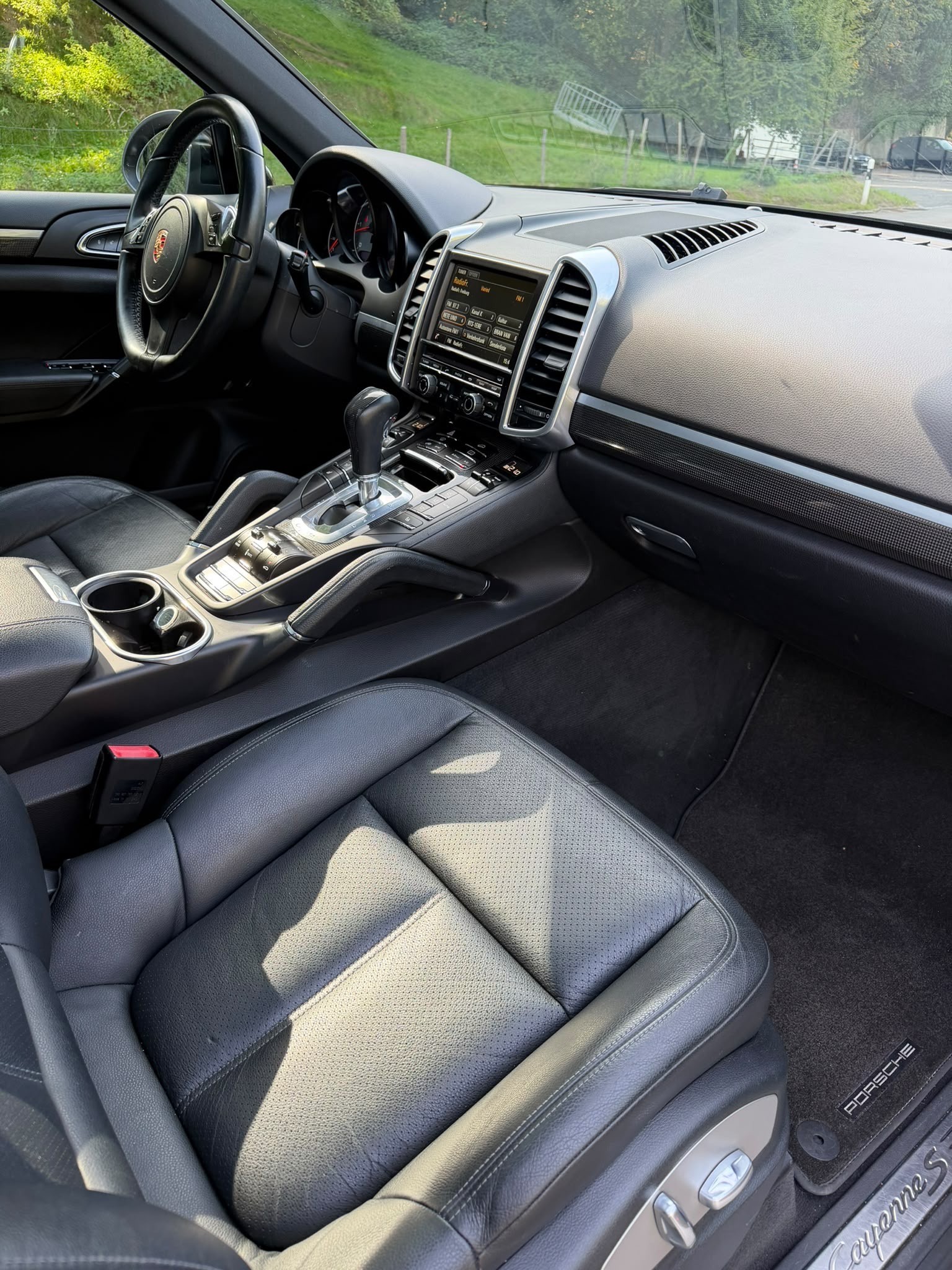 PORSCHE Cayenne S Diesel-image-5