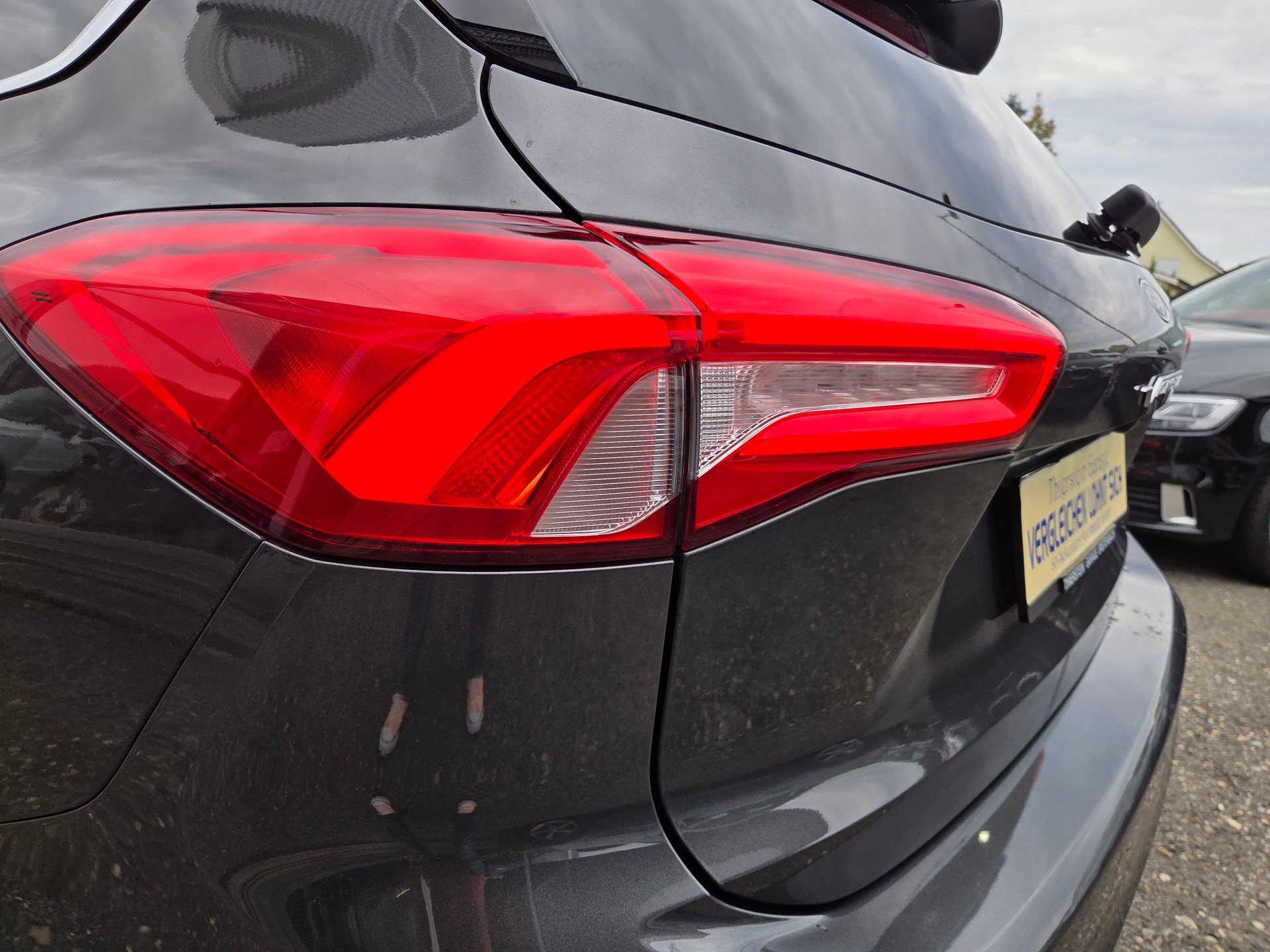 FORD Focus 1.5 SCTi Vignale Automatic-image-11