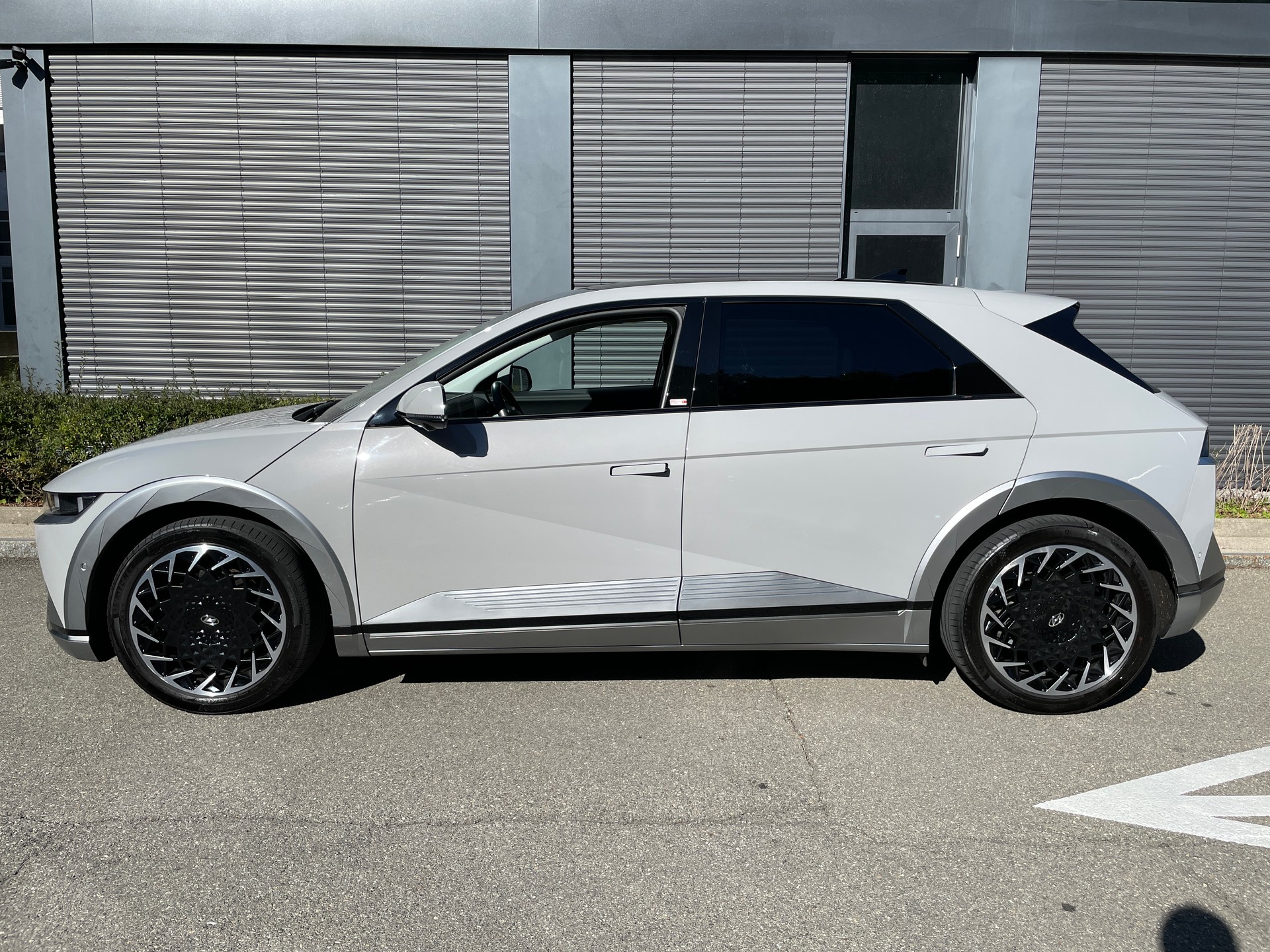 HYUNDAI Ioniq 5 72kWh Vertex 4WD-image-1