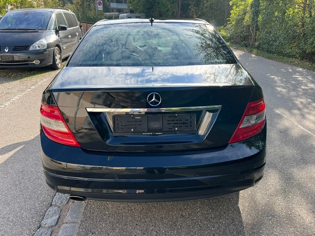 MERCEDES-BENZ C 220 CDI Avantgarde-image-4