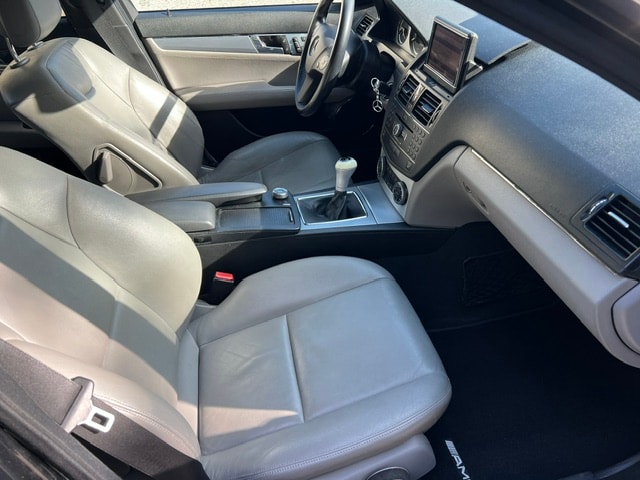 MERCEDES-BENZ C 220 CDI Avantgarde-image-10