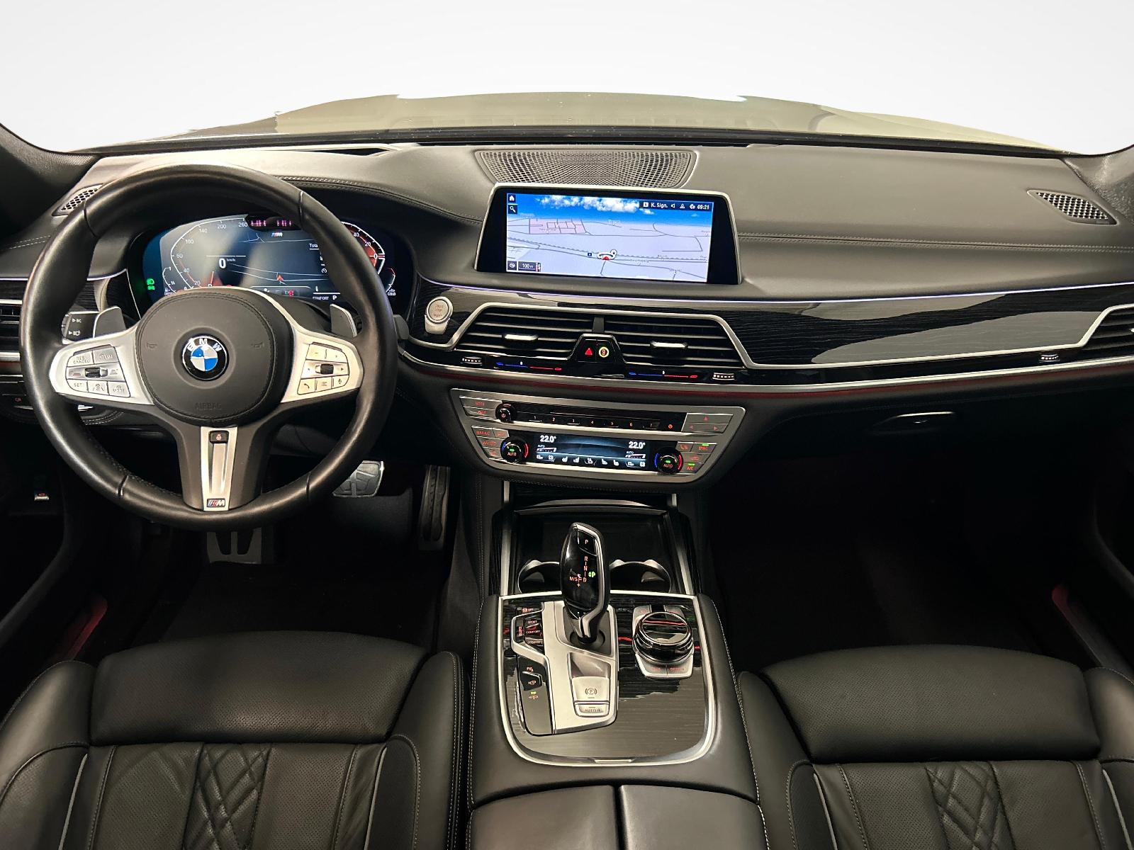 BMW 7er Reihe G11 730d xDrive SAG-image-6