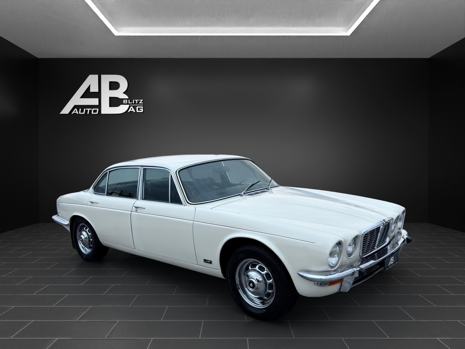 JAGUAR XJ6 4.2 L-image-5