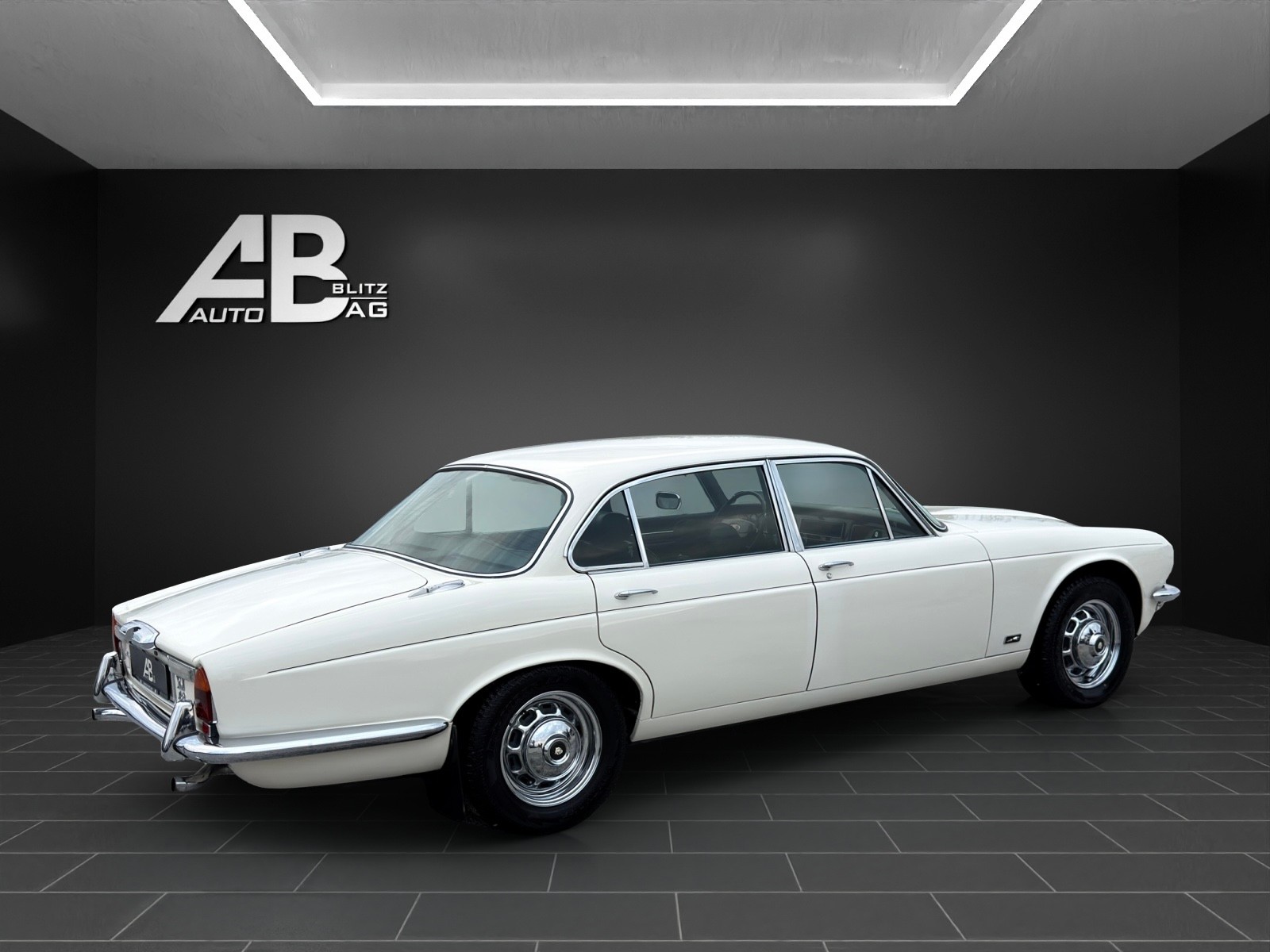 JAGUAR XJ6 4.2 L-image-4