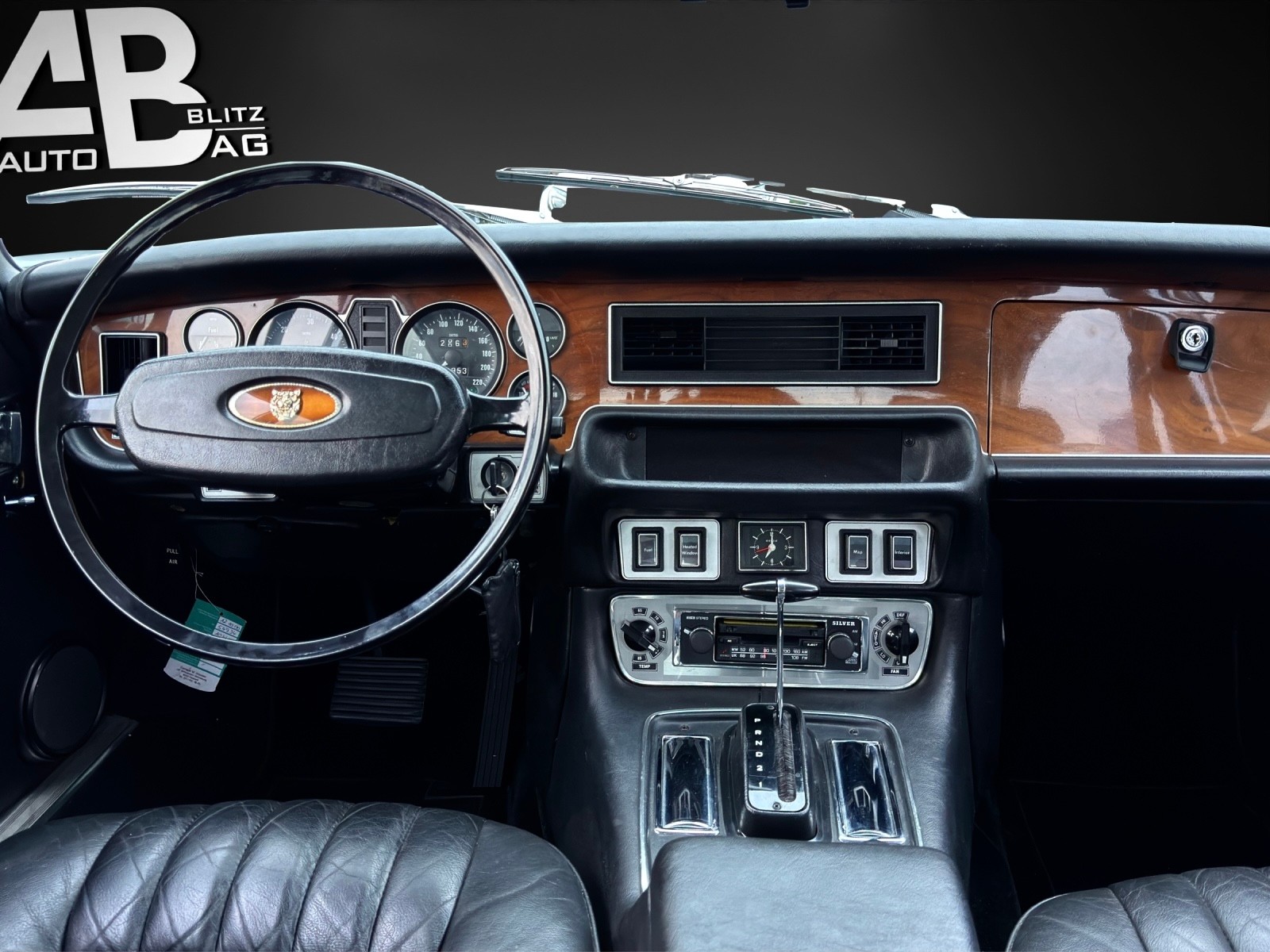 JAGUAR XJ6 4.2 L-image-10