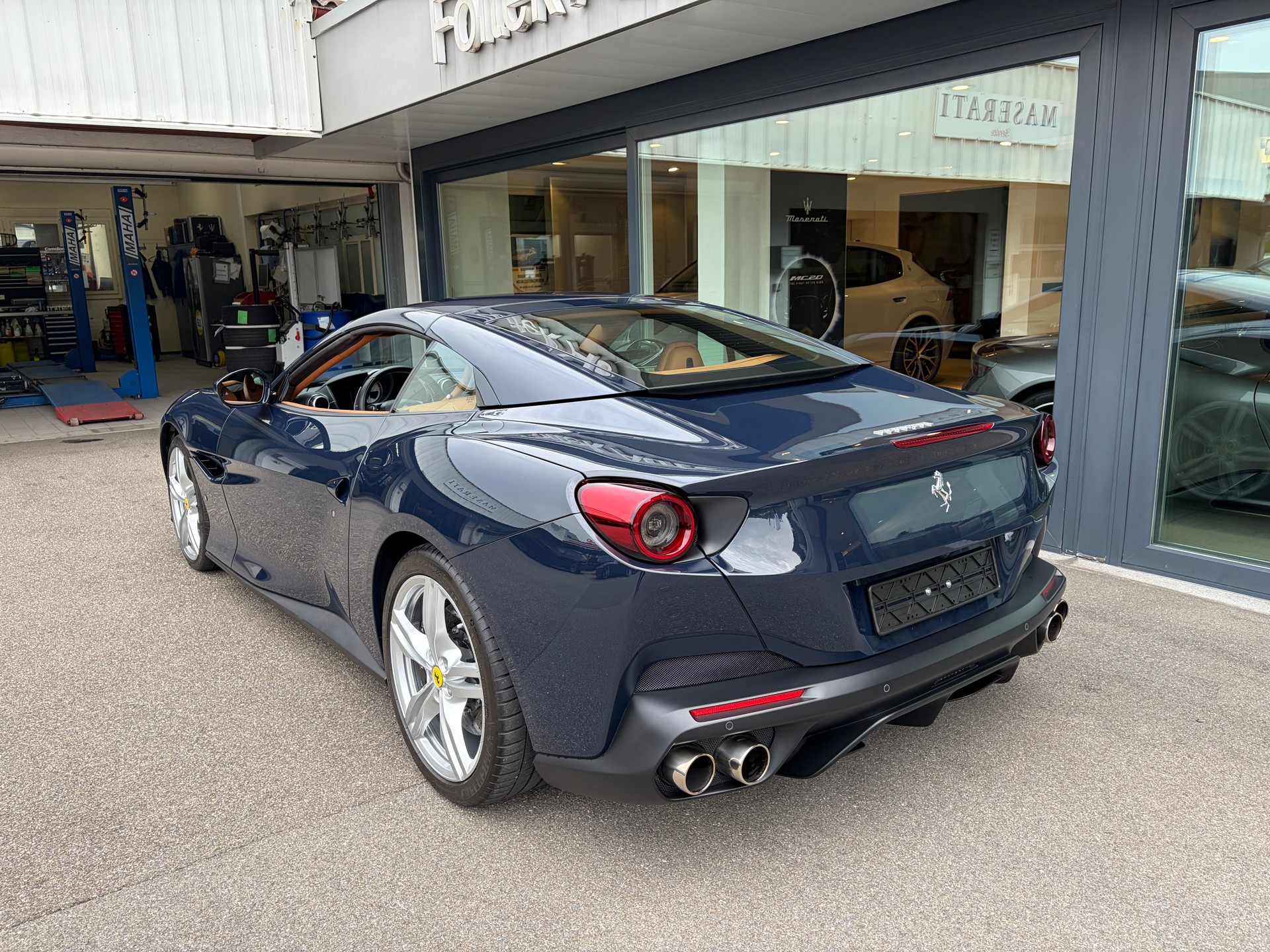 FERRARI Portofino 3.9 V8 T-image-15