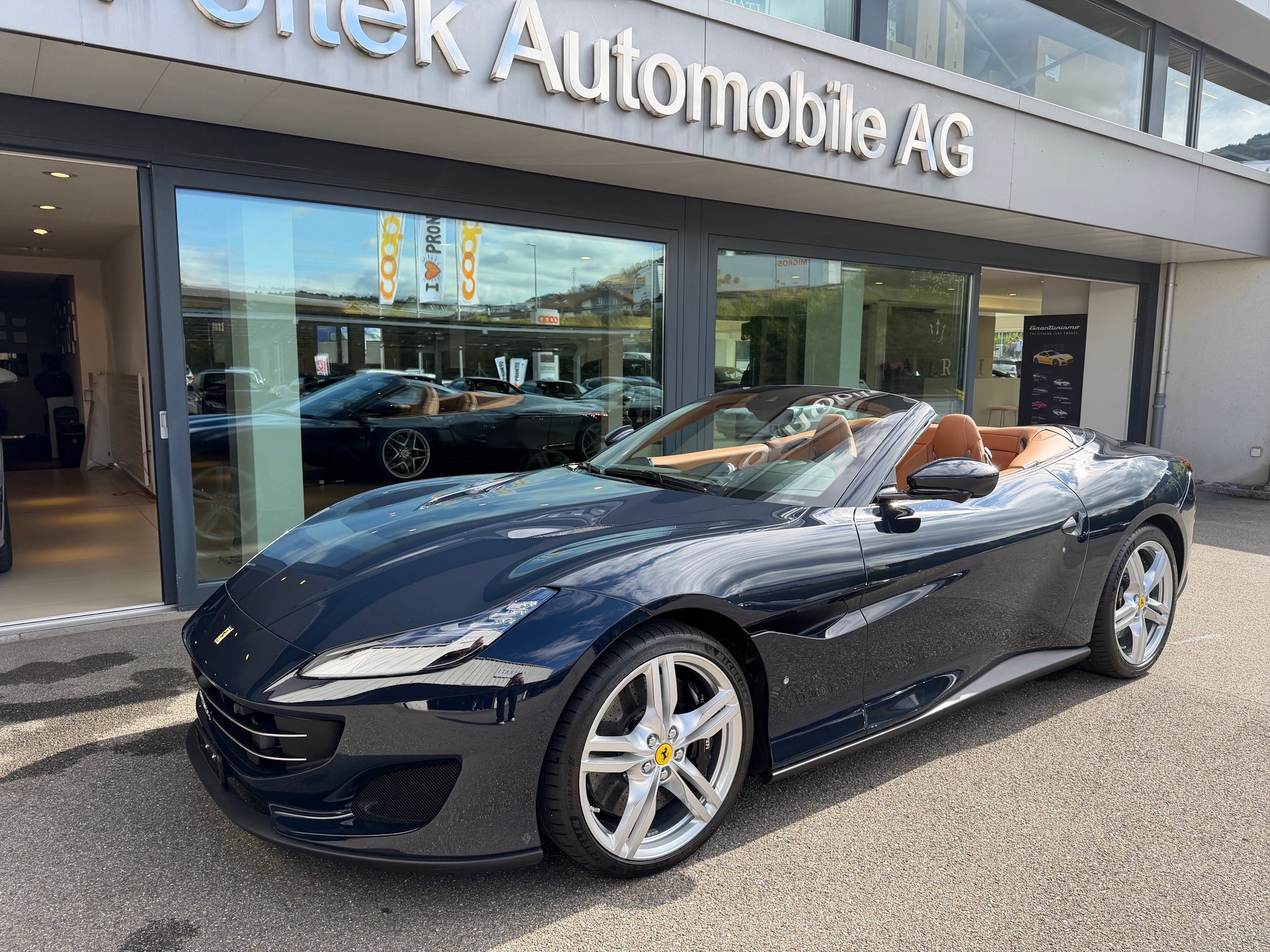 FERRARI Portofino 3.9 V8 T-image-8