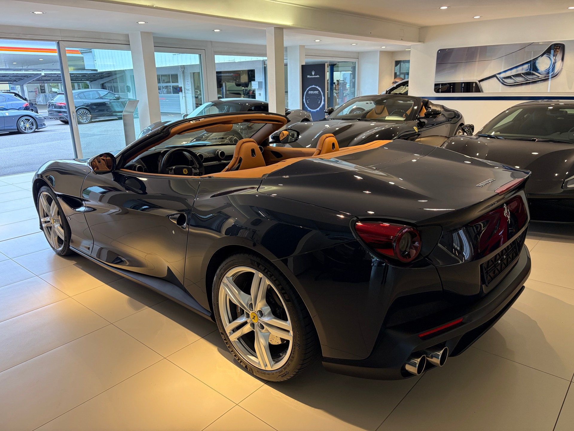 FERRARI Portofino 3.9 V8 T-image-17