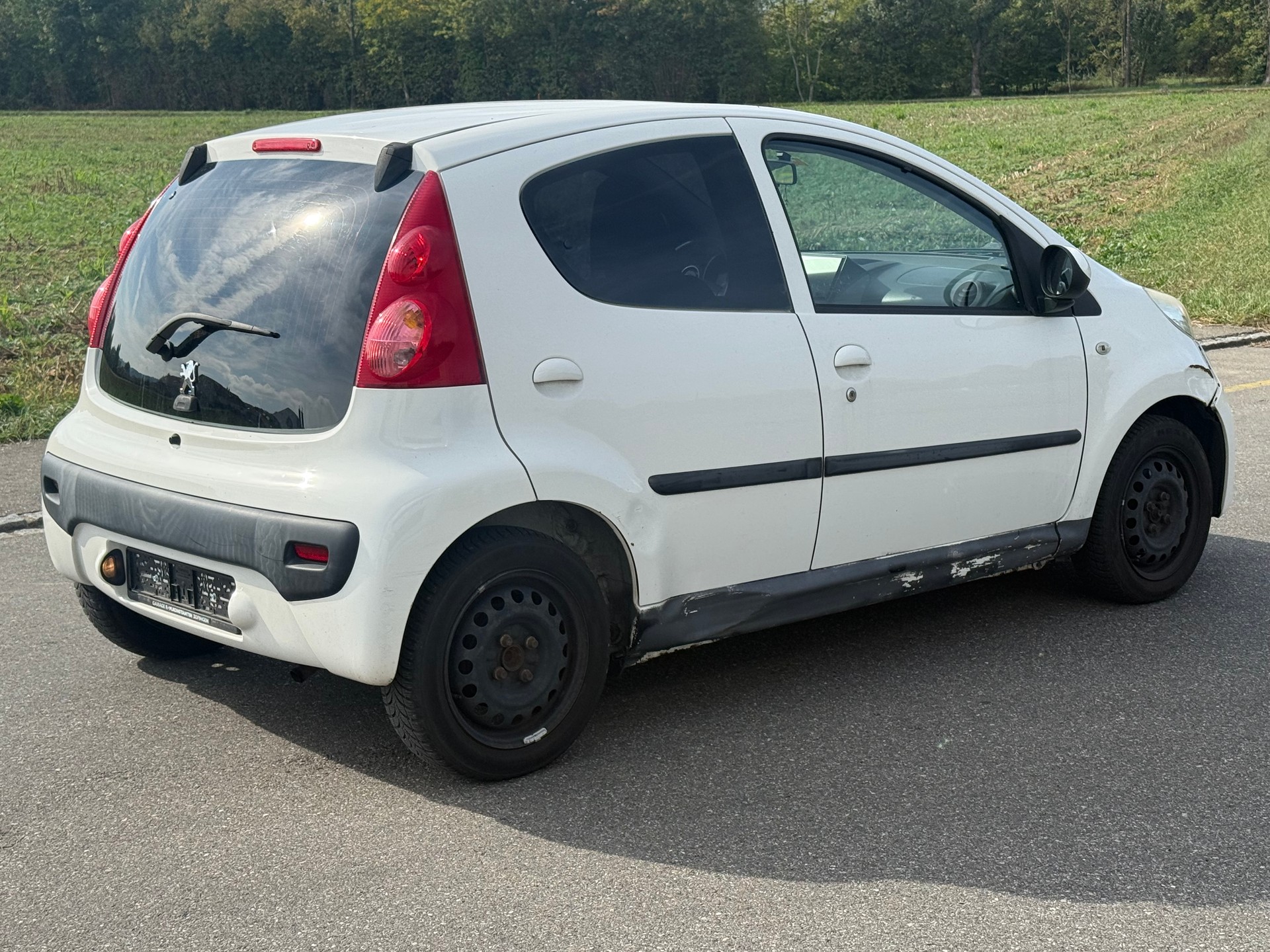 PEUGEOT 107 1.0 Trendy-image-6