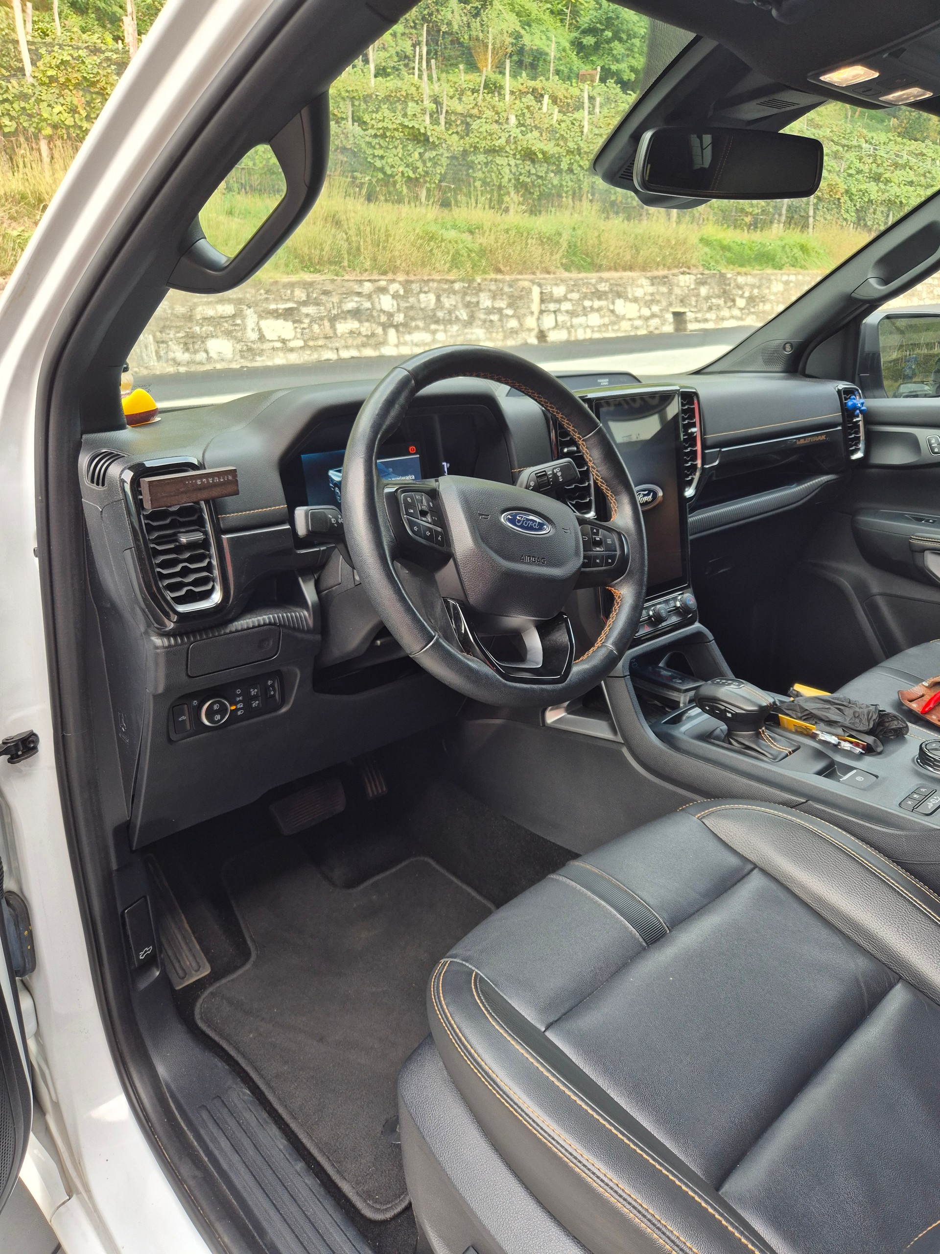 FORD Ranger Wildtrak 2.0 Eco Blue e-4WD Automat-image-5