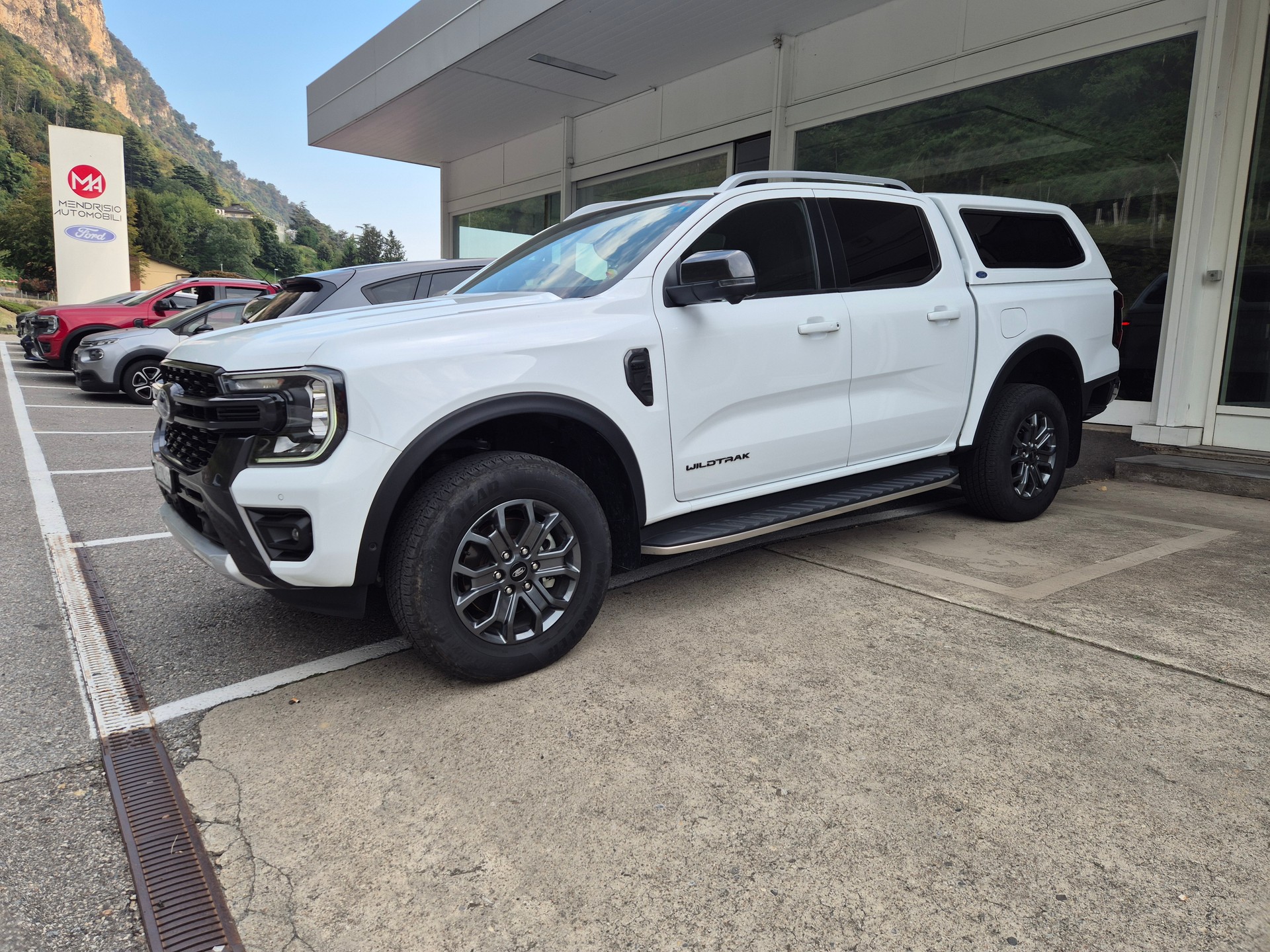 FORD Ranger Wildtrak 2.0 Eco Blue e-4WD Automat-image-1