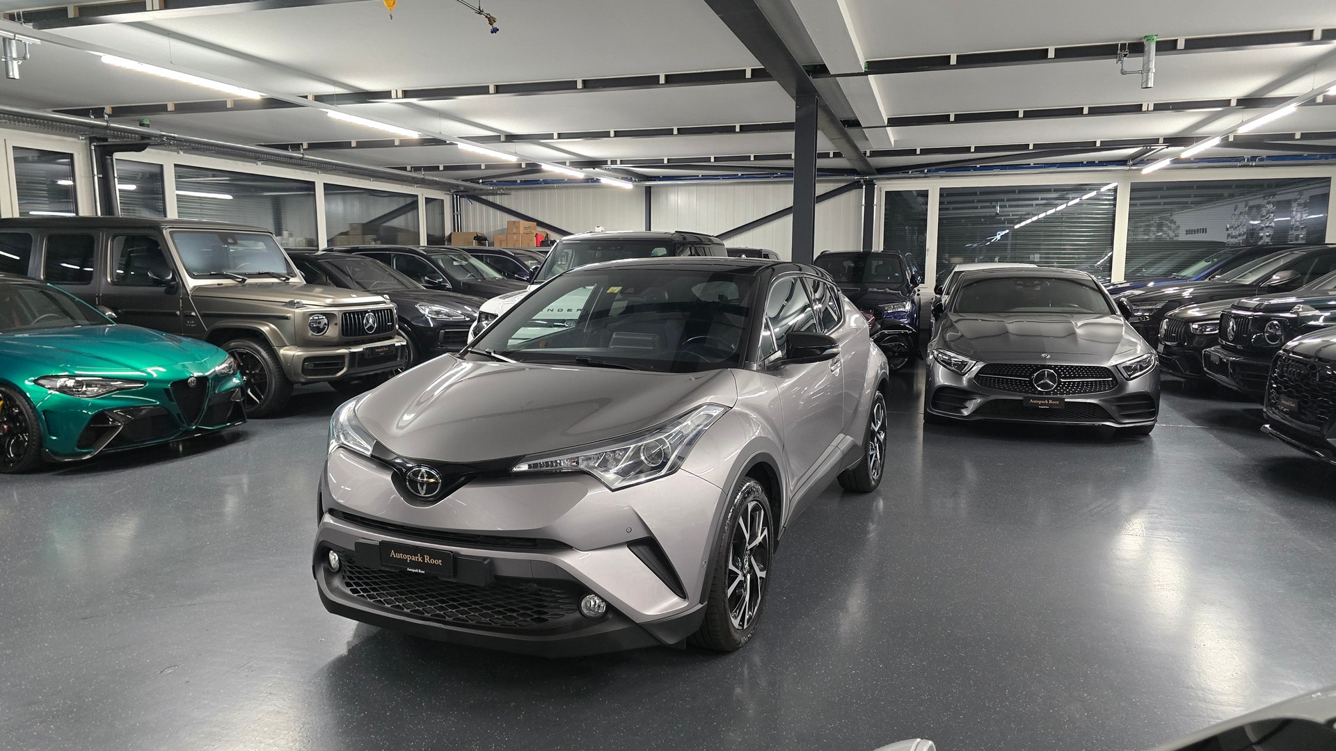 TOYOTA C-HR 1.2 Turbo Style 4WD Multidrive S-image-10