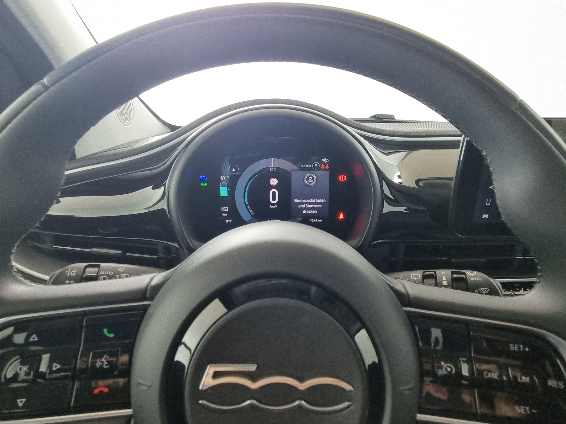 FIAT 500 electric 87 kW Icon-image-10
