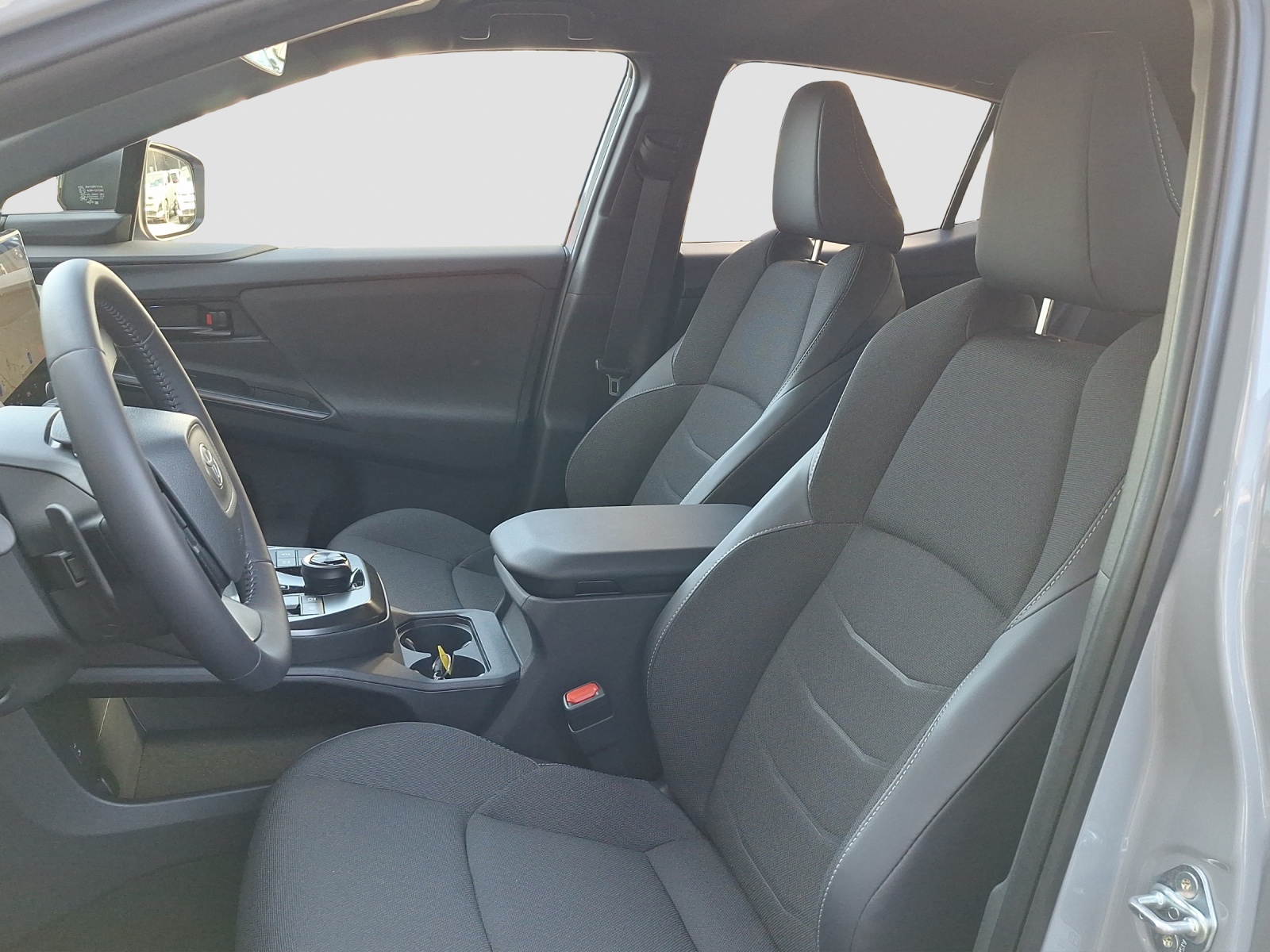 TOYOTA C-HR+ Style AWD-image-9