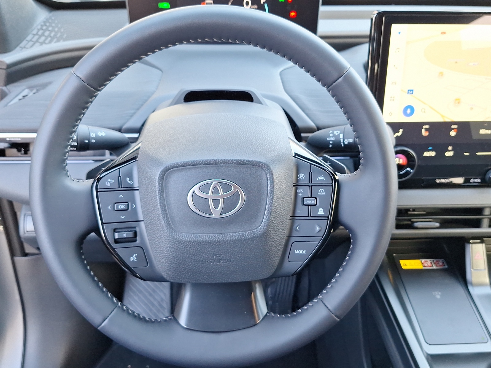 TOYOTA C-HR+ Style AWD-image-12