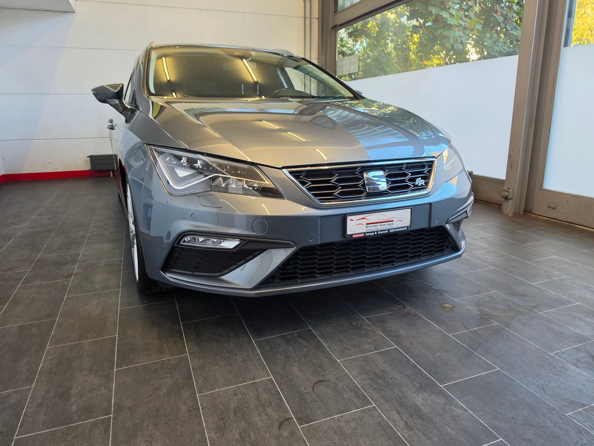 SEAT Leon ST 1.4 TSI ACT FR DSG-image-2