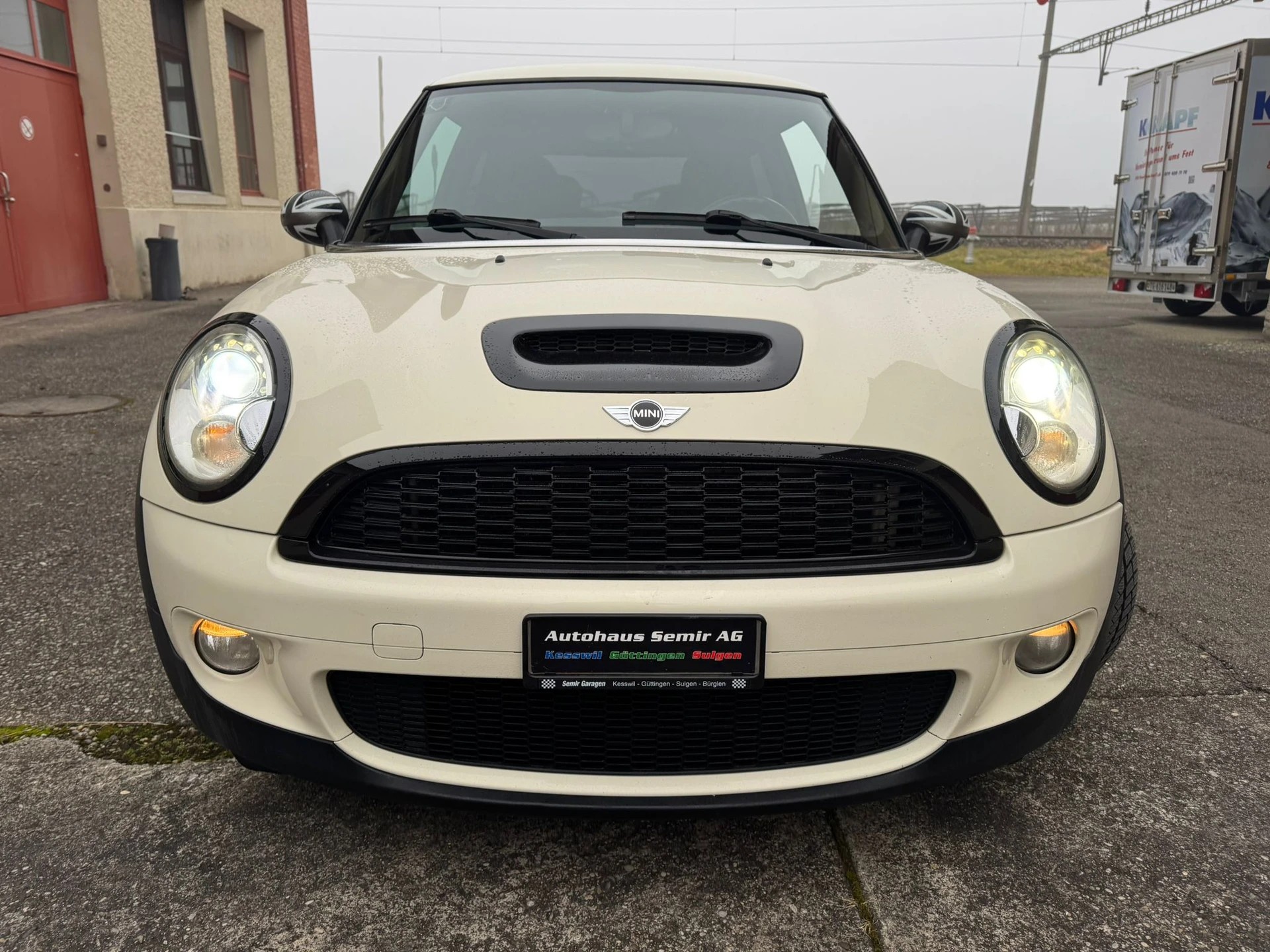 MINI Cooper S-image-1