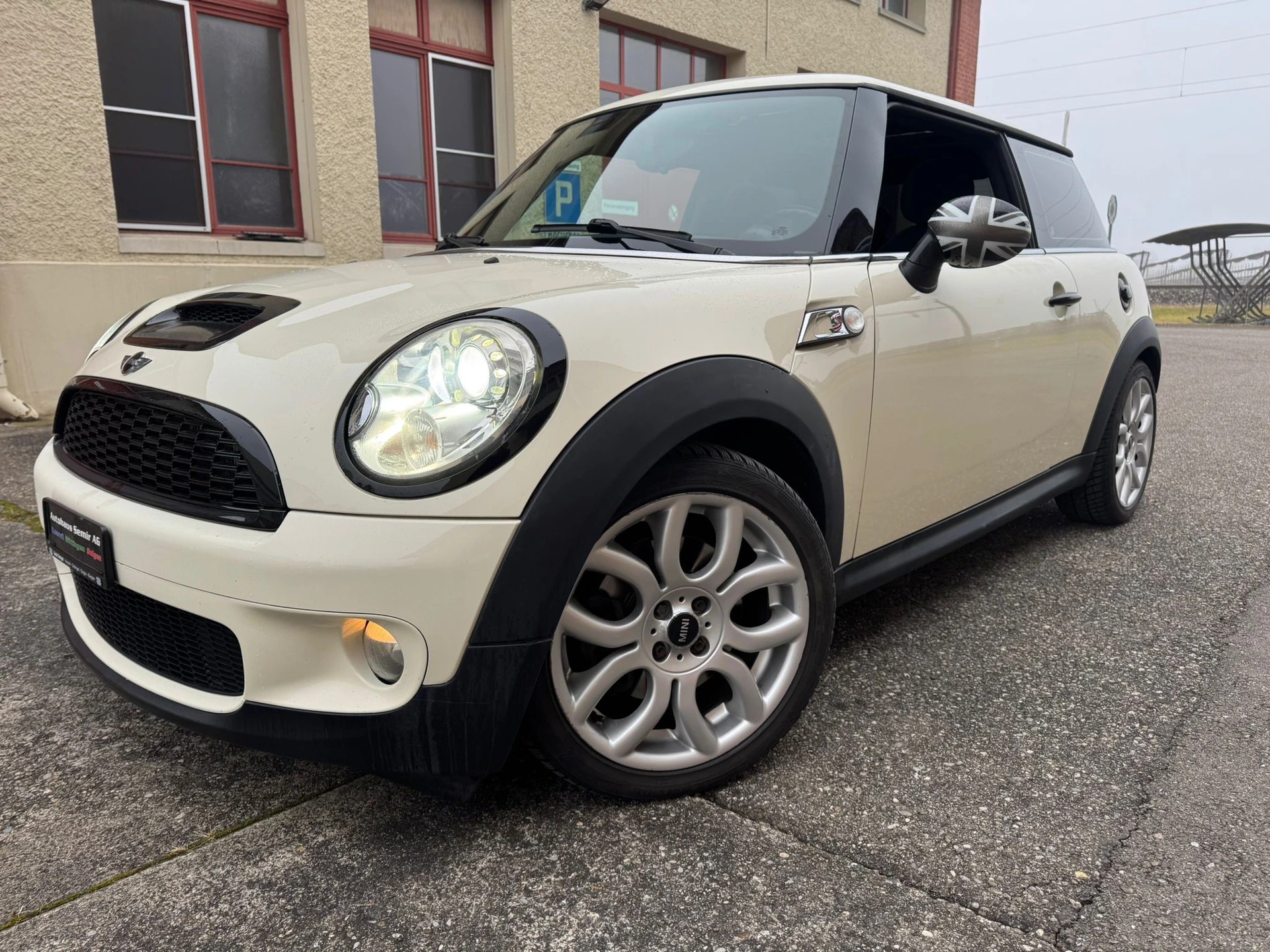 MINI Cooper S-image-0
