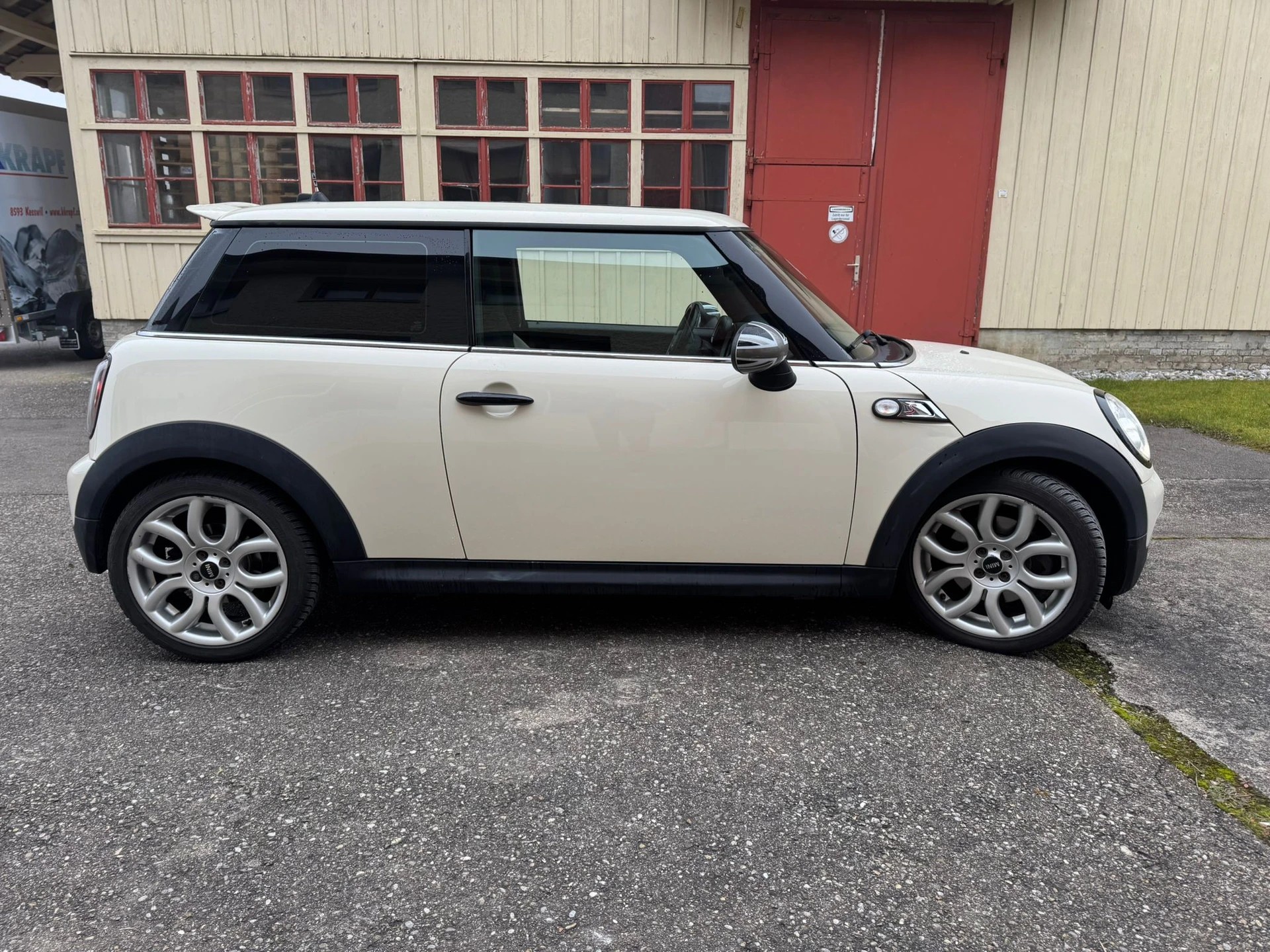 MINI Cooper S-image-4