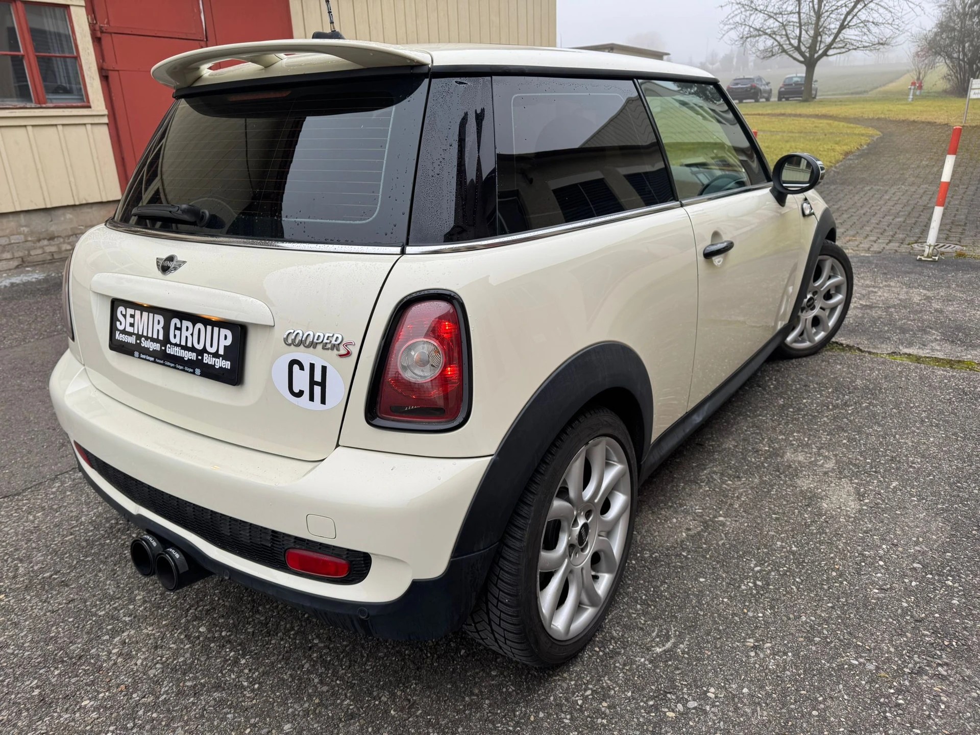 MINI Cooper S-image-8