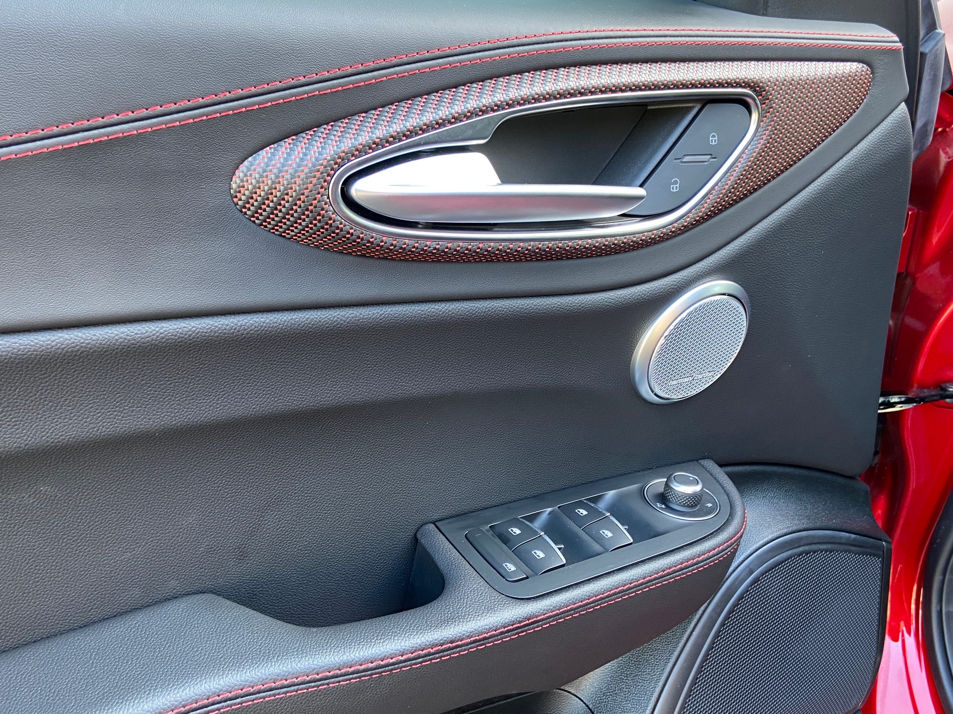 ALFA ROMEO Giulia 2.9 V6 Quadrifoglio Super Sport Carbonroof 1 of 275-image-11