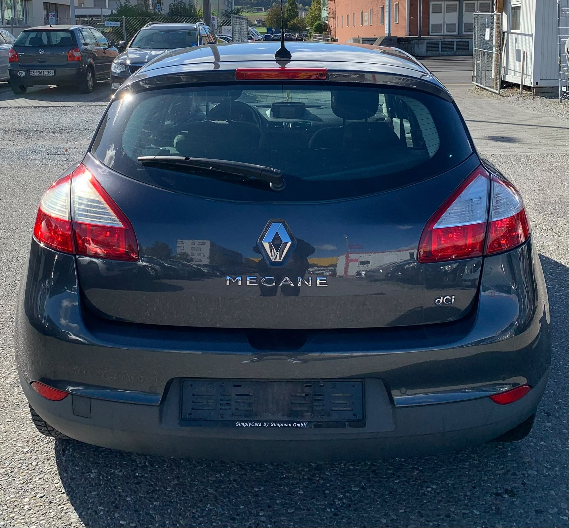 RENAULT Mégane 1.5 dCi Expression EDC Limousine Automat (Klima * Sensoren * Multilenkrad * Navigation * BO5)-image-1