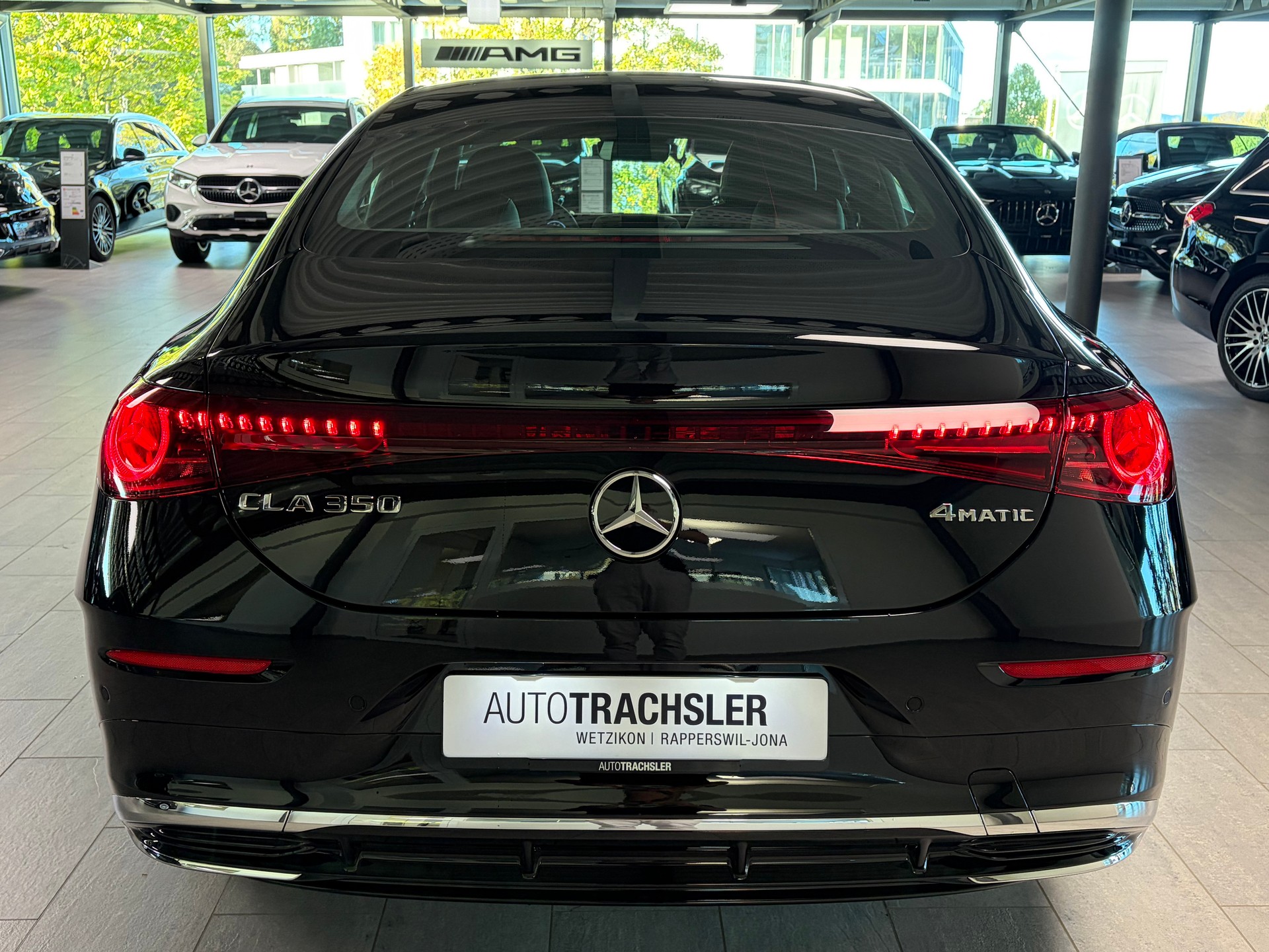 MERCEDES-BENZ CLA 350 4 Matic 85 kWh EQ-image-4