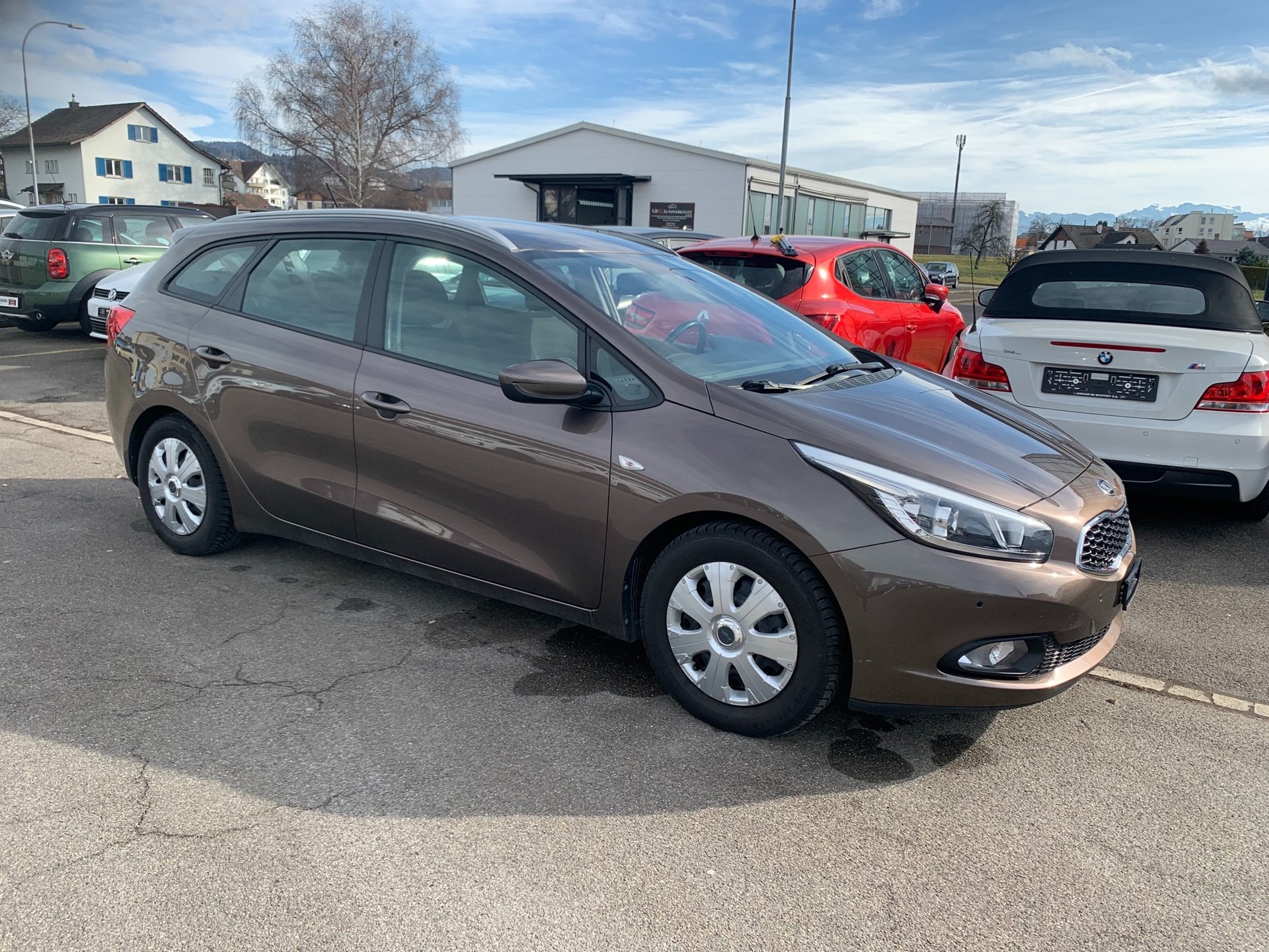 KIA Ceed Sportswagon 1.4 CRDi Swiss Eco Edition-image-6