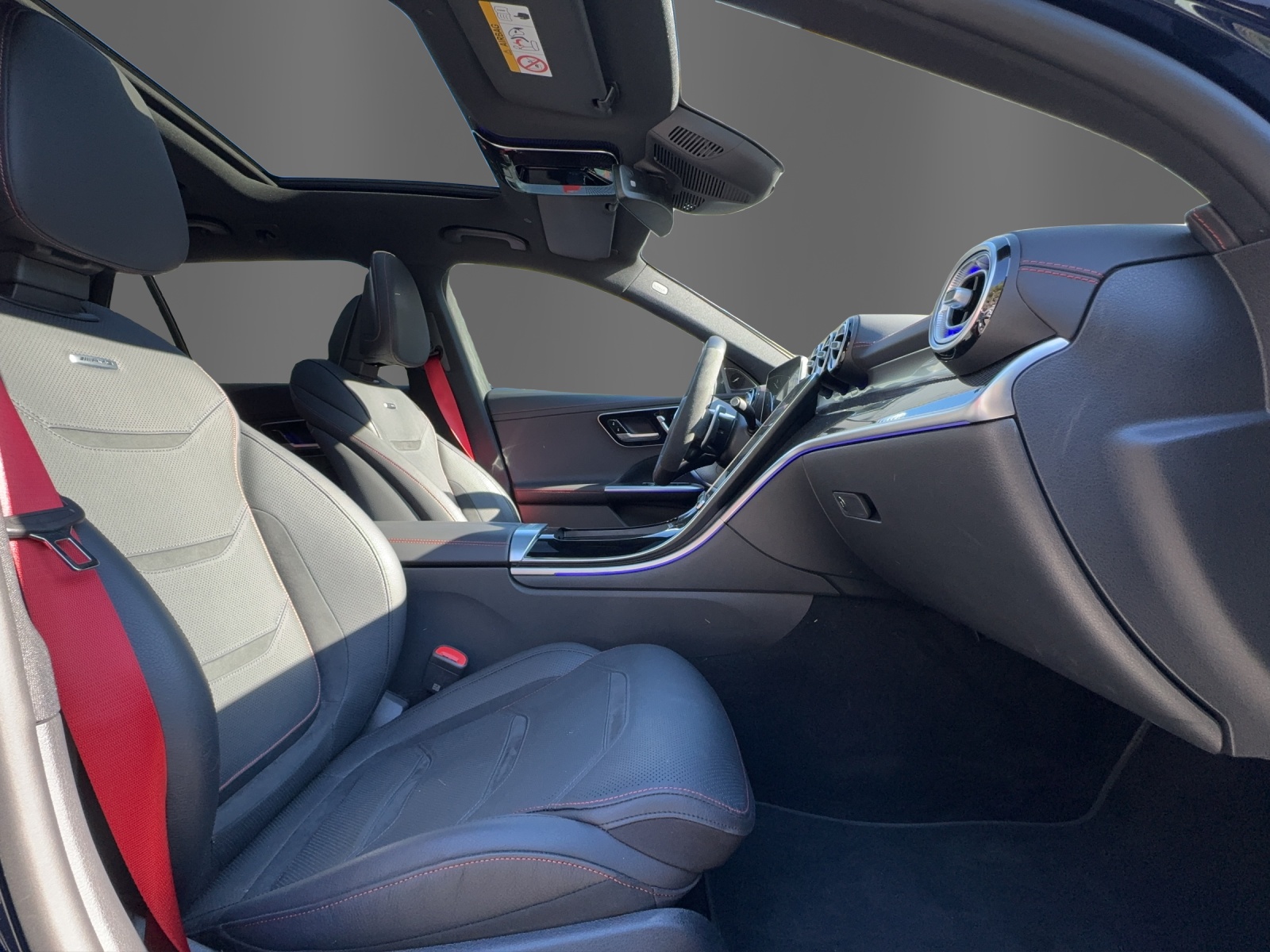 MERCEDES-BENZ C AMG 43 T 4Matic-image-17
