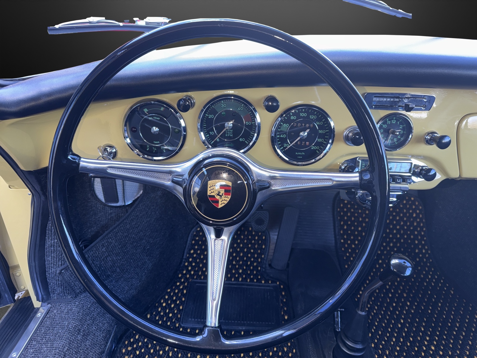 PORSCHE 356 B T6 Karmann Coupe-image-10
