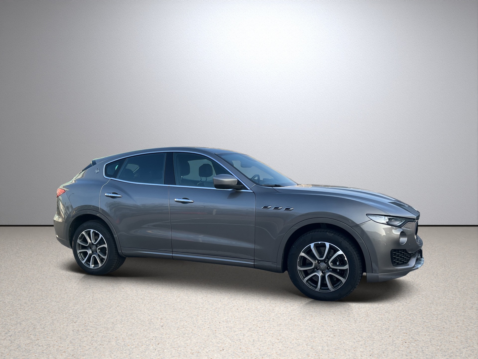 MASERATI Levante S 3.0 V6 Automatica-image-15