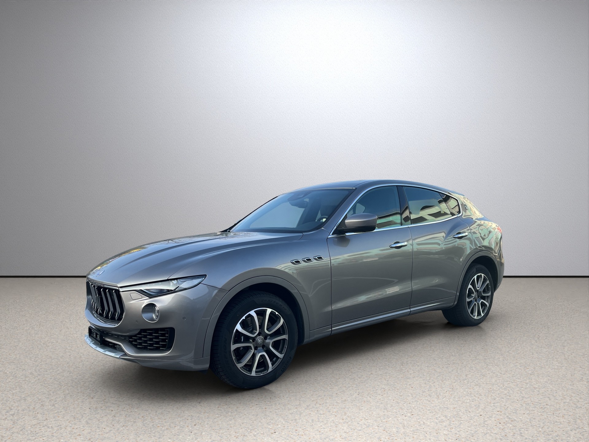 MASERATI Levante S 3.0 V6 Automatica-image-0