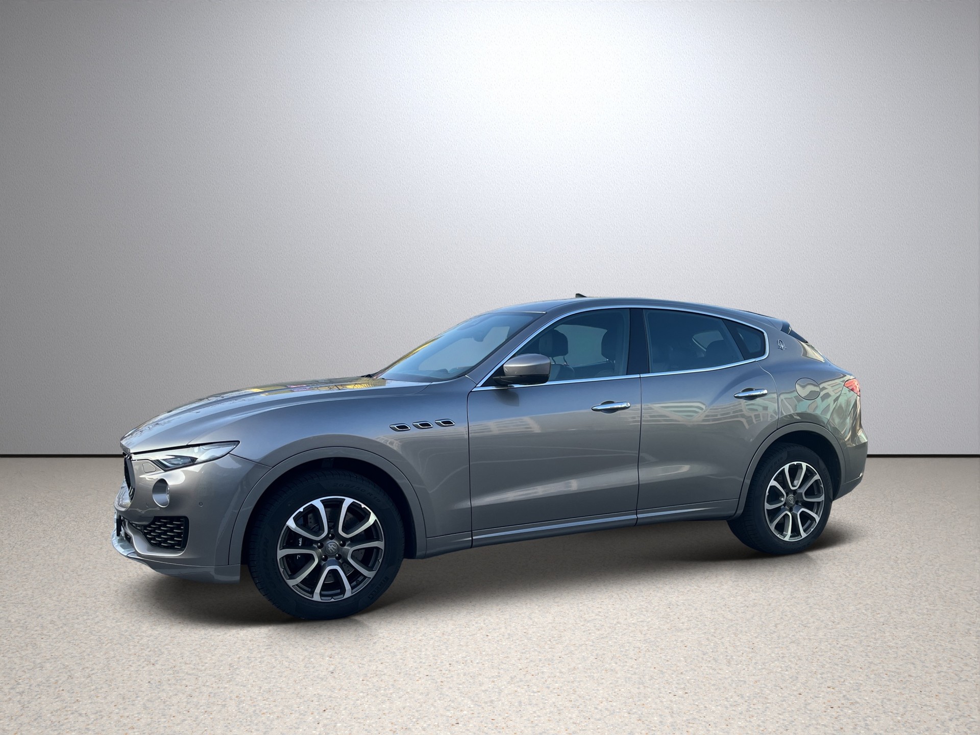 MASERATI Levante S 3.0 V6 Automatica-image-6