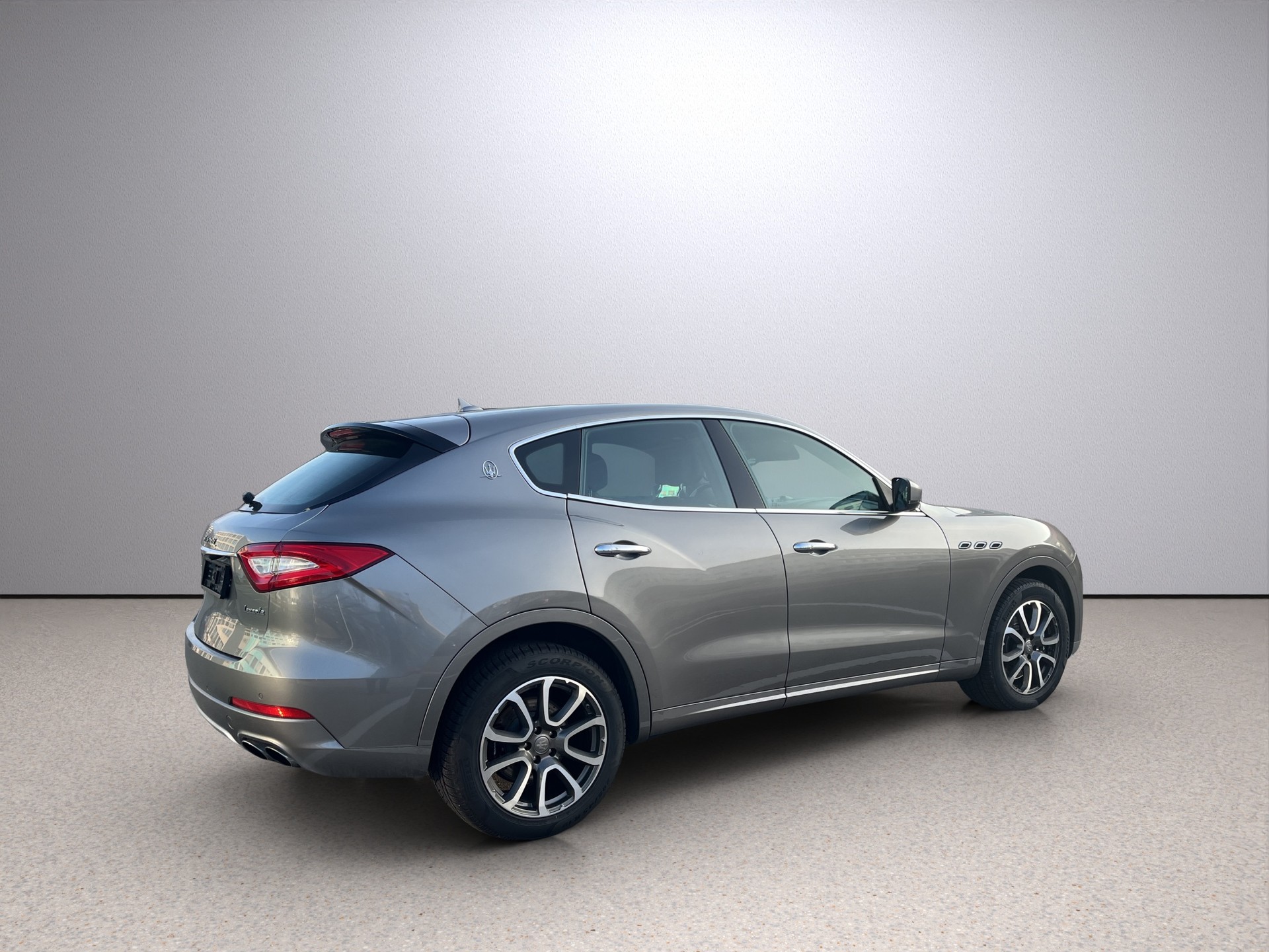 MASERATI Levante S 3.0 V6 Automatica-image-13