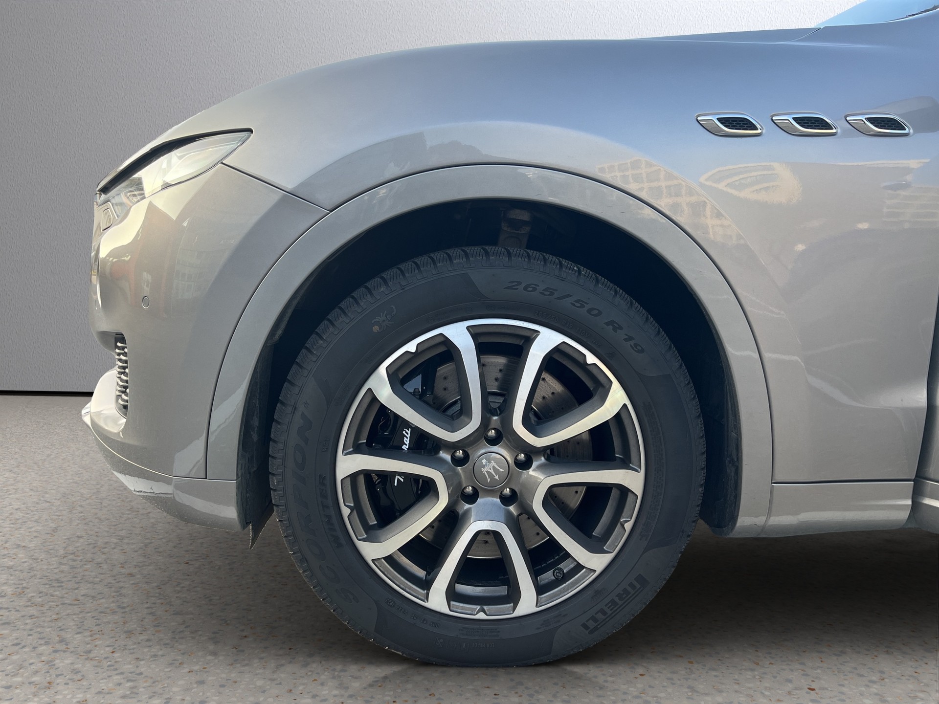 MASERATI Levante S 3.0 V6 Automatica-image-23