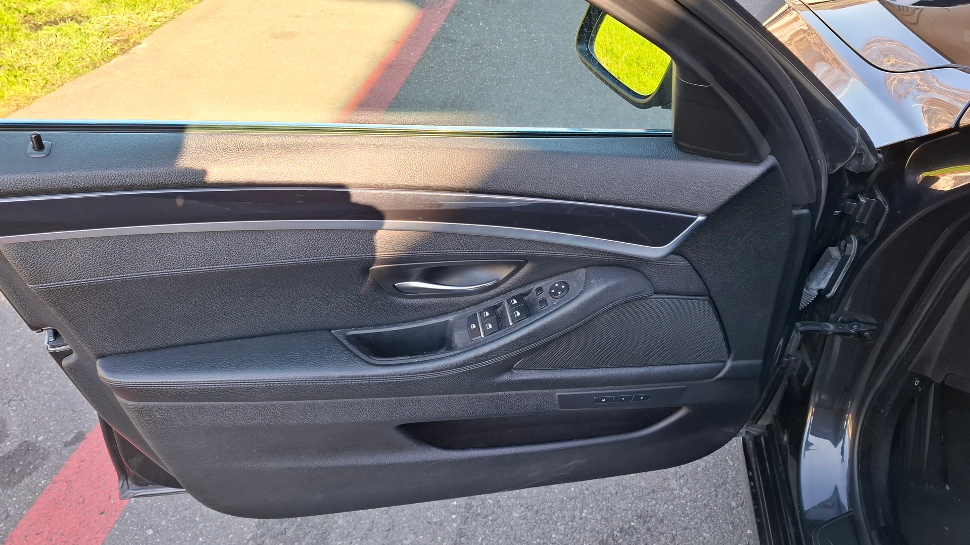 BMW 530i Touring Steptronic-image-12