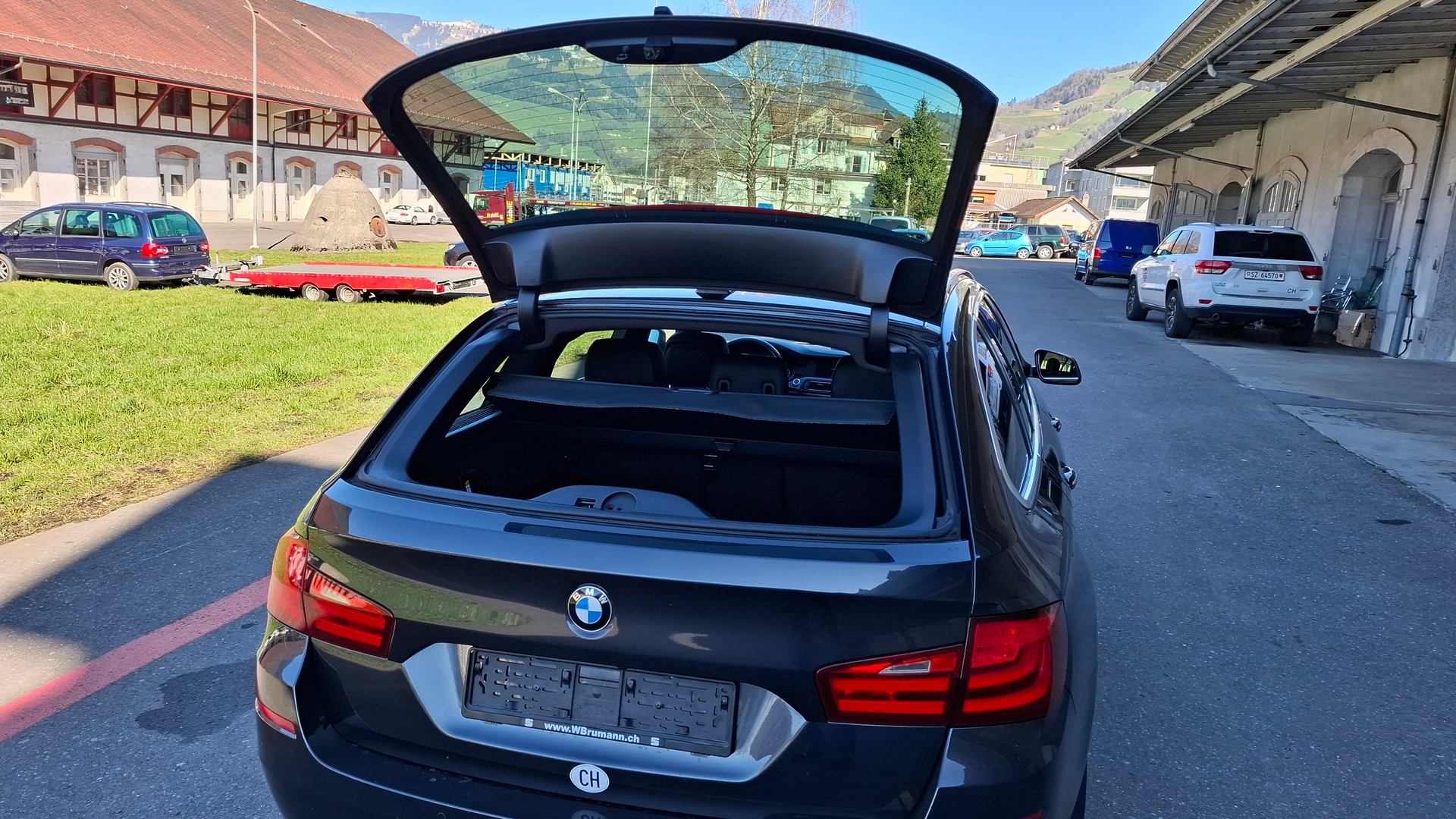 BMW 530i Touring Steptronic-image-14