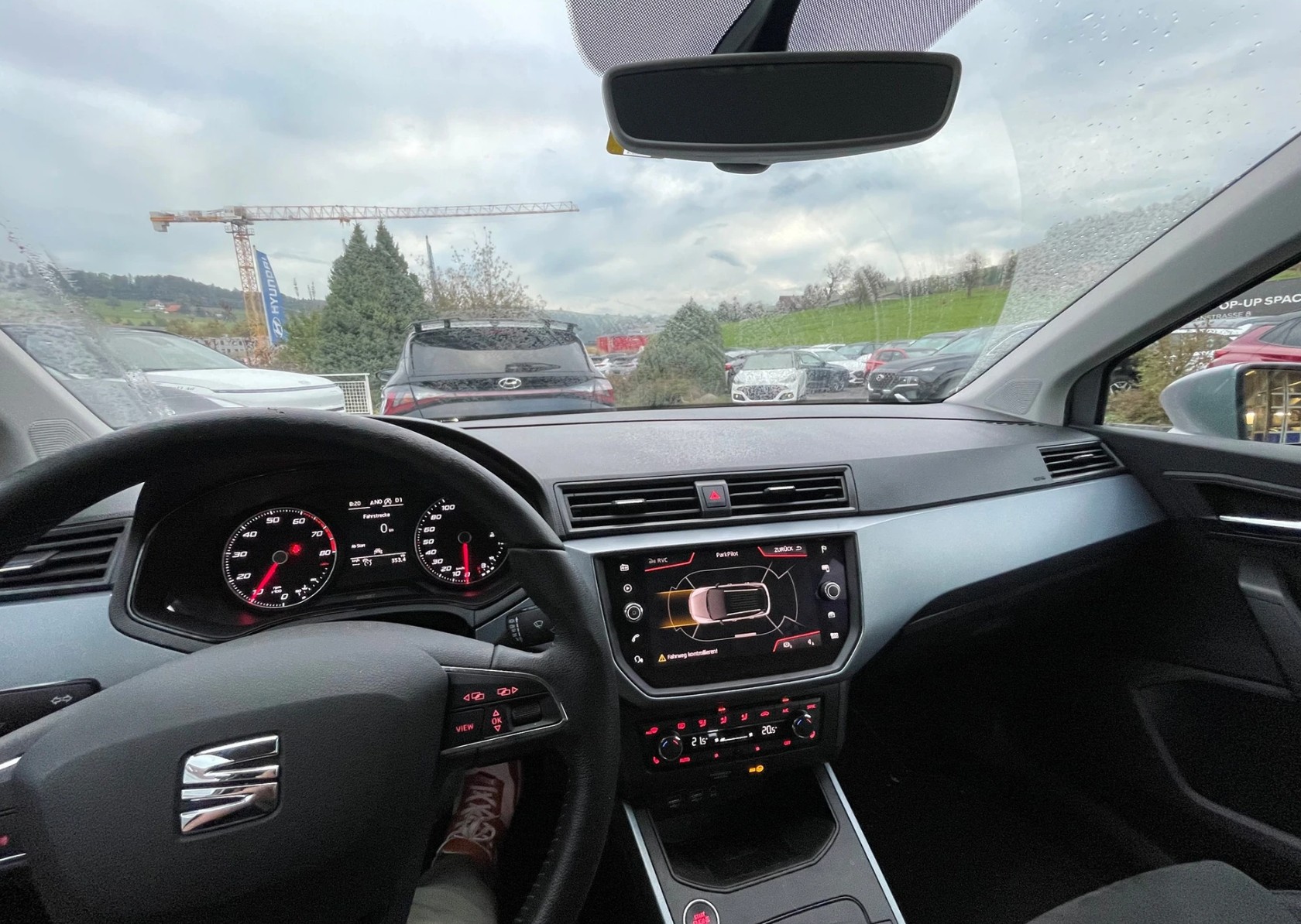 SEAT Arona 1.0 TSI Eco DSG SWISS FR-image-8