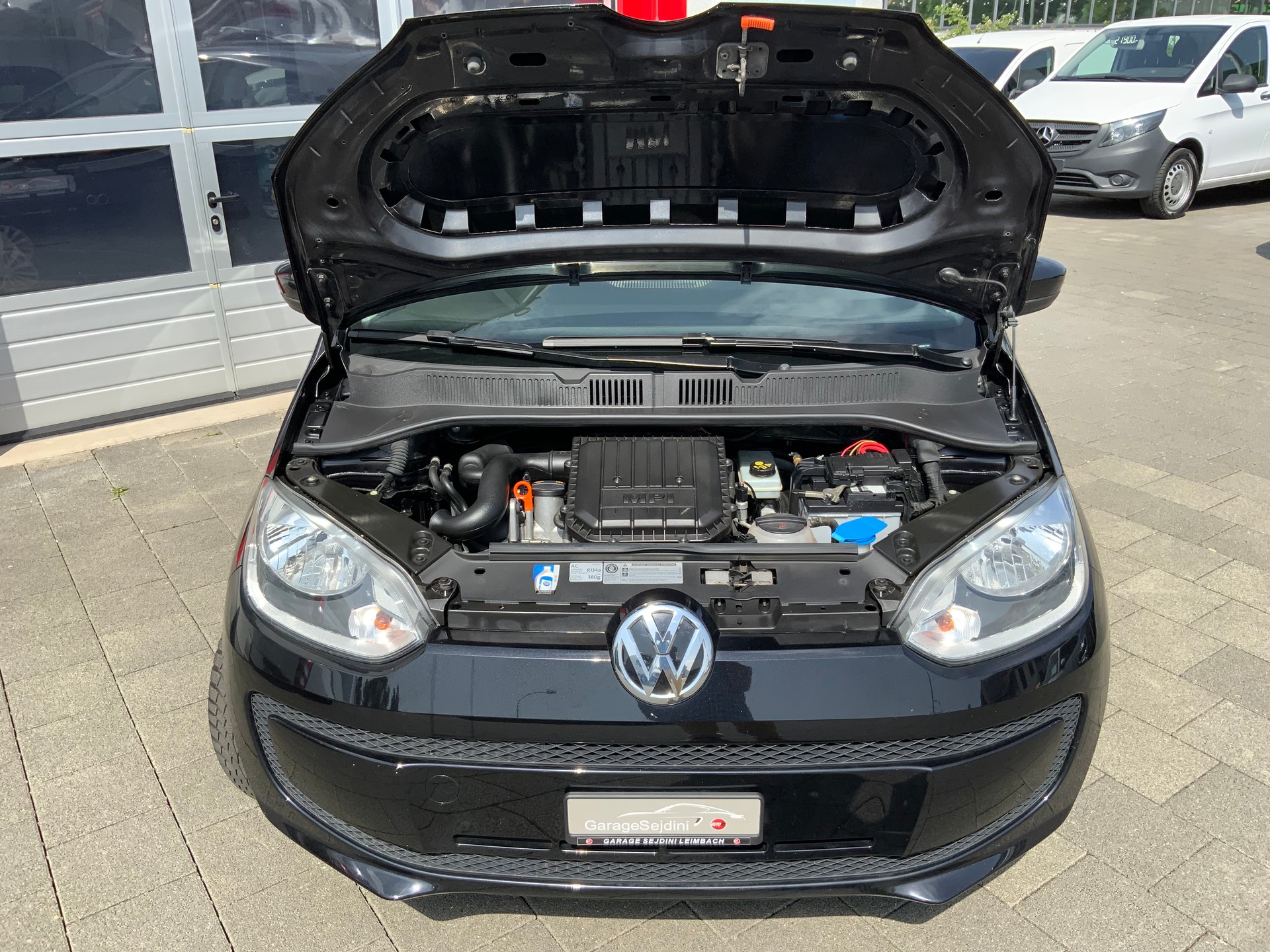 VW Up 1.0 high up-image-12