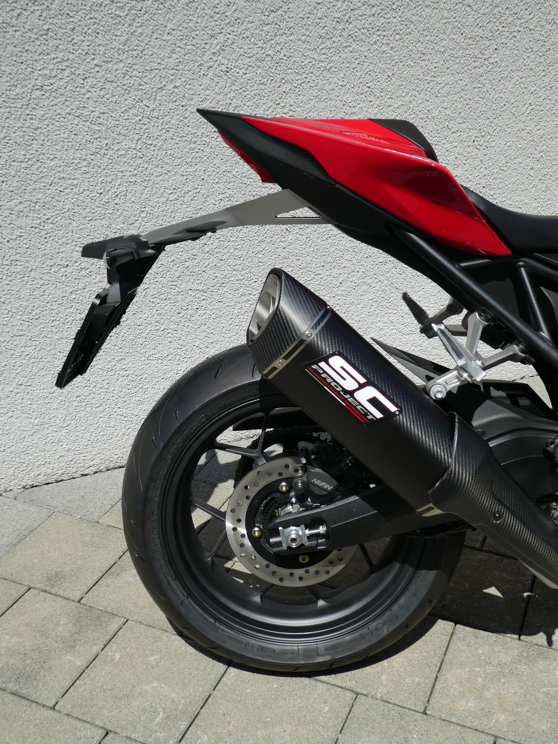 HONDA CB 1000 Hornet Hive Edition-image-8