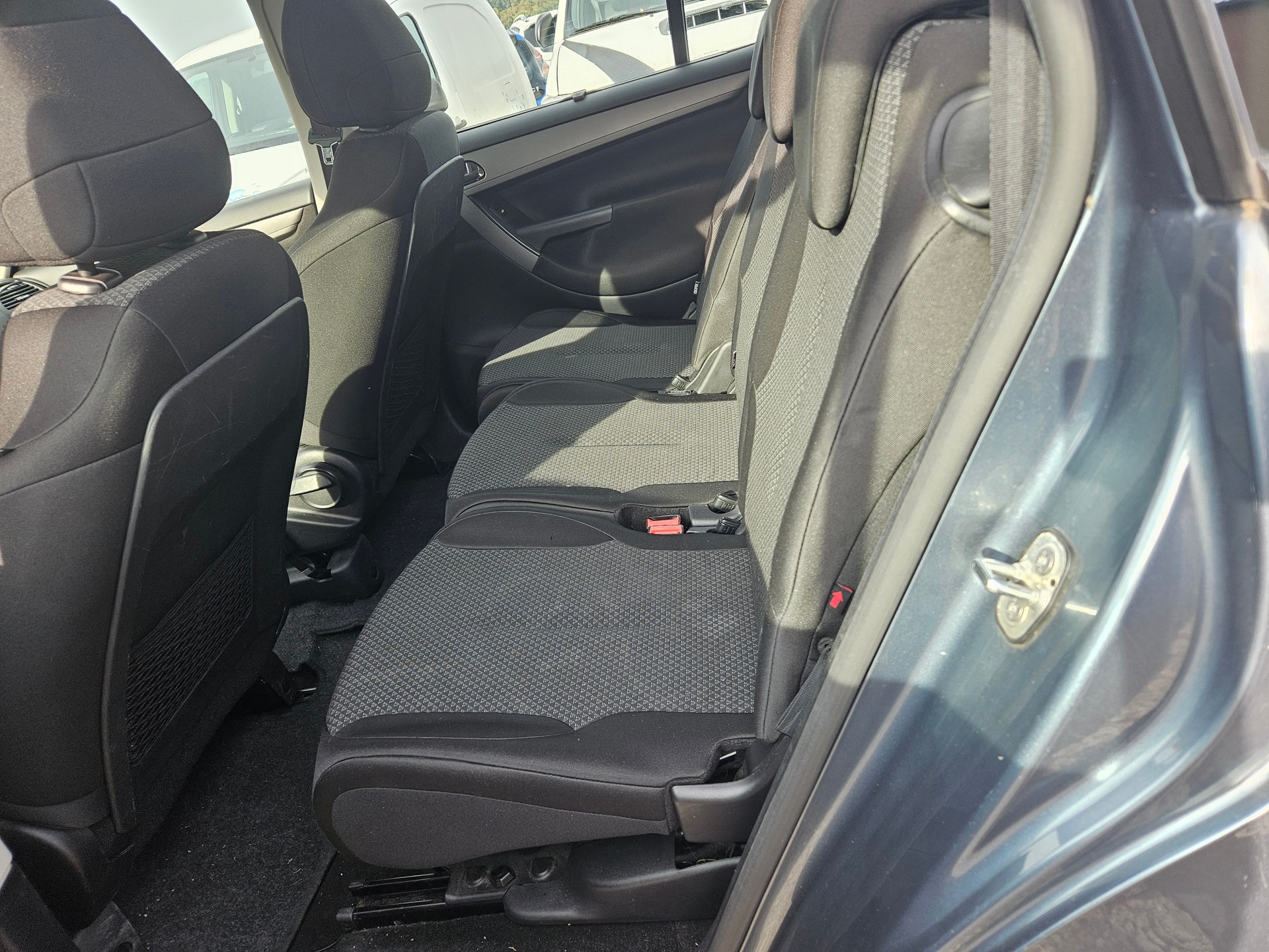 CITROEN Grand C4 Picasso 1.6 HDI 16V Dynamique BMP6-image-13